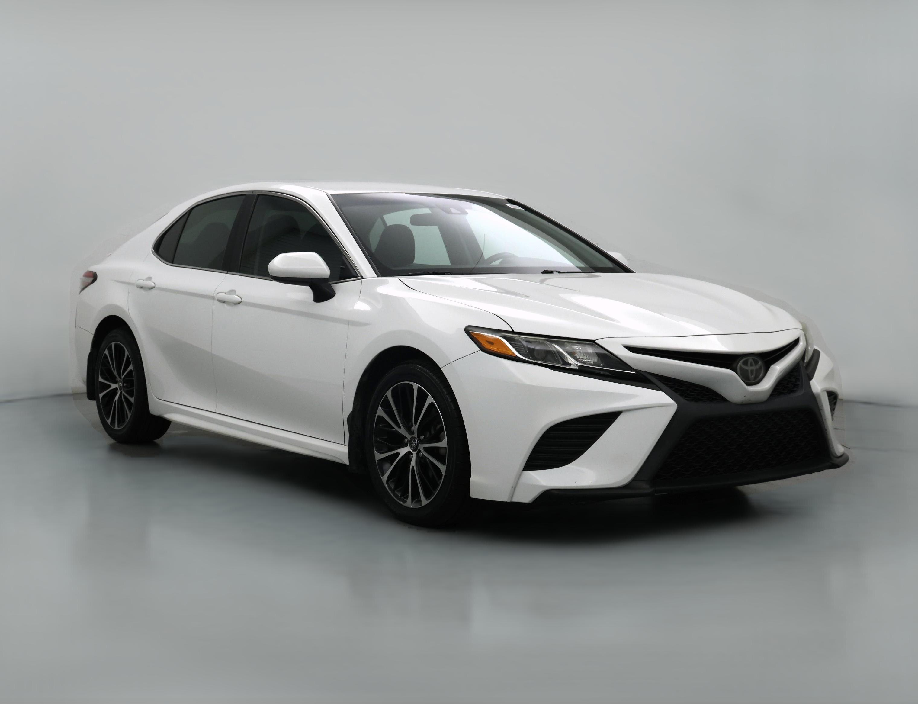 Thumbnail: 2018 Toyota Camry - 1