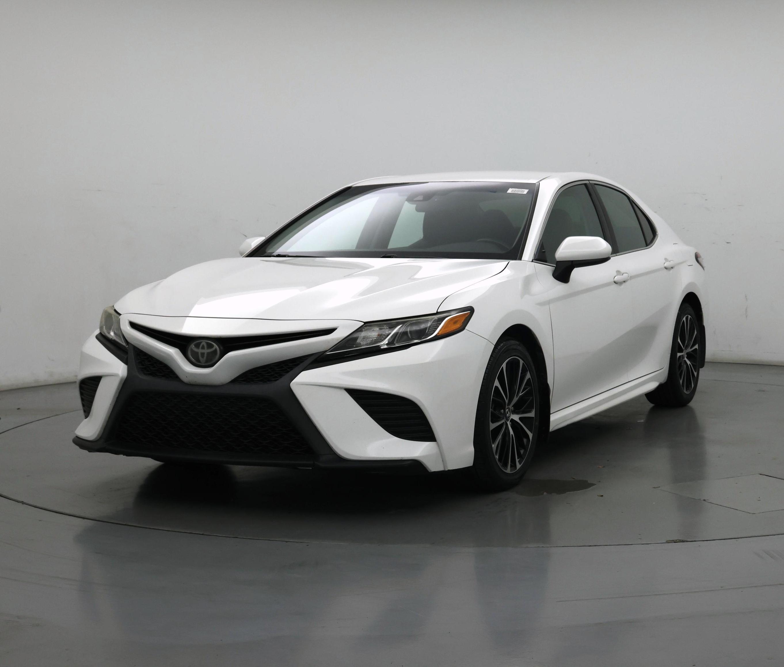 Thumbnail: 2018 Toyota Camry - 4