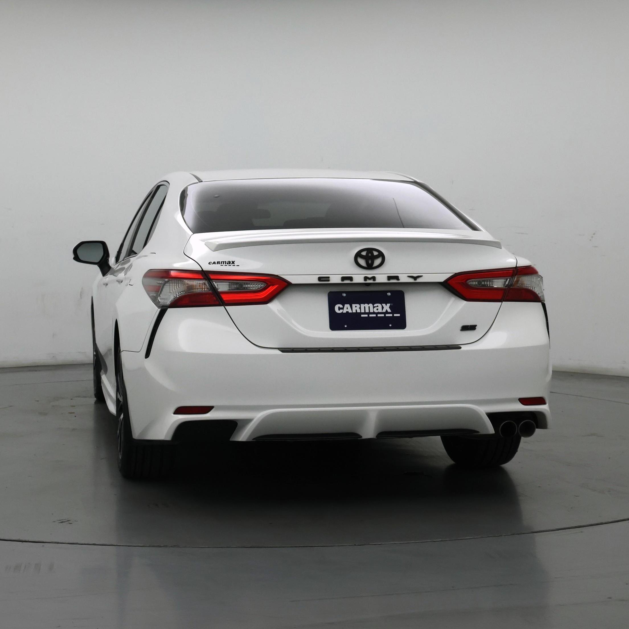 Thumbnail: 2018 Toyota Camry - 6