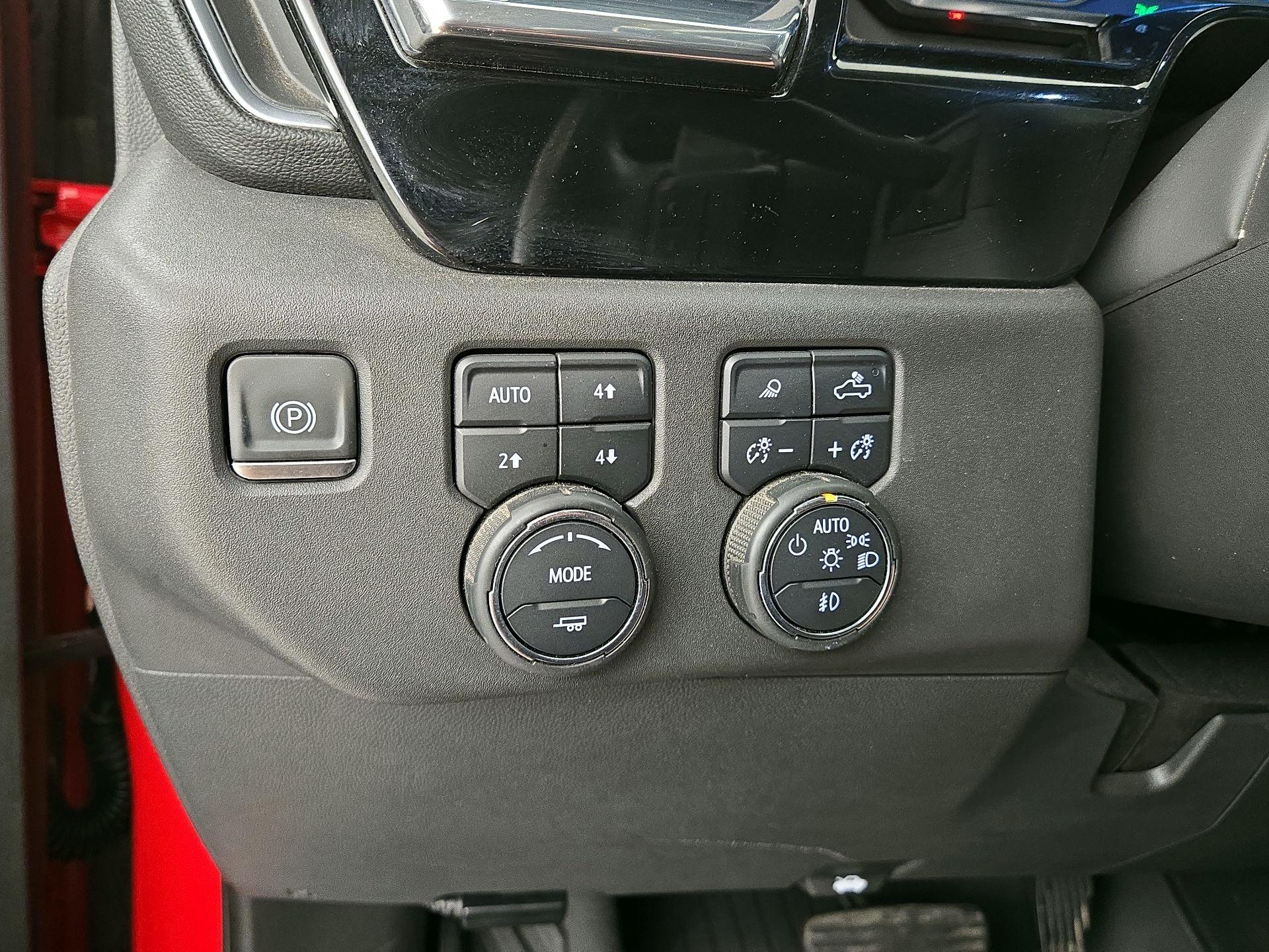 Thumbnail: 2023 Chevrolet Silverado 1500 - 13