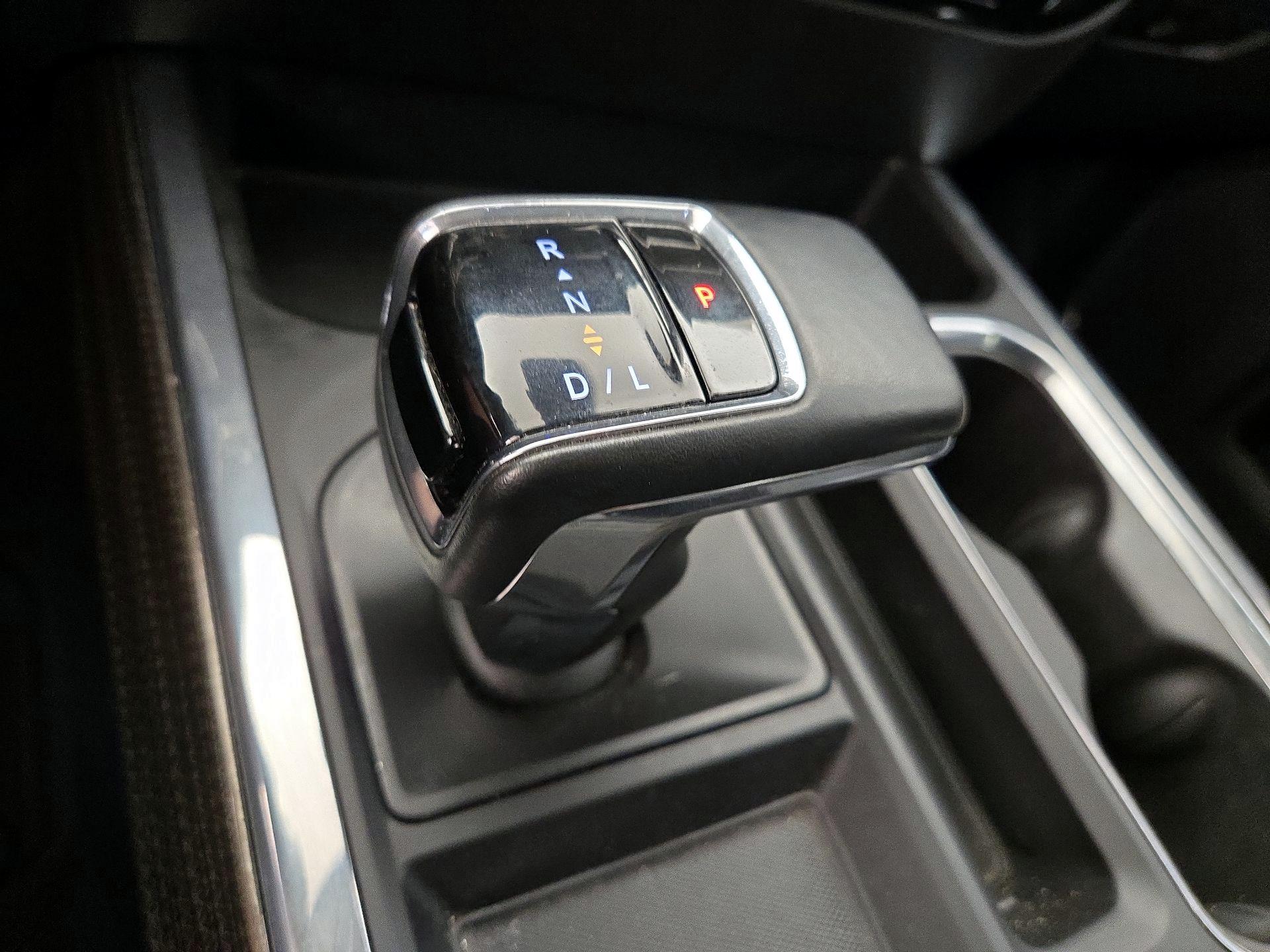 Thumbnail: 2023 Chevrolet Silverado 1500 - 17
