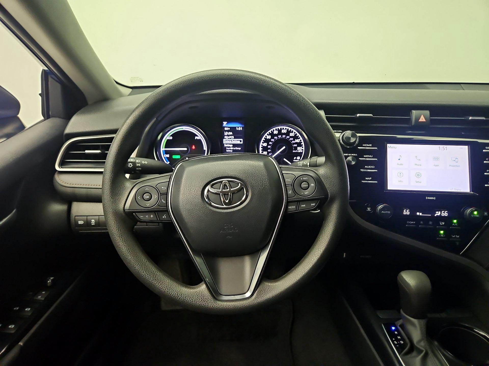 Thumbnail: 2020 Toyota Camry - 10