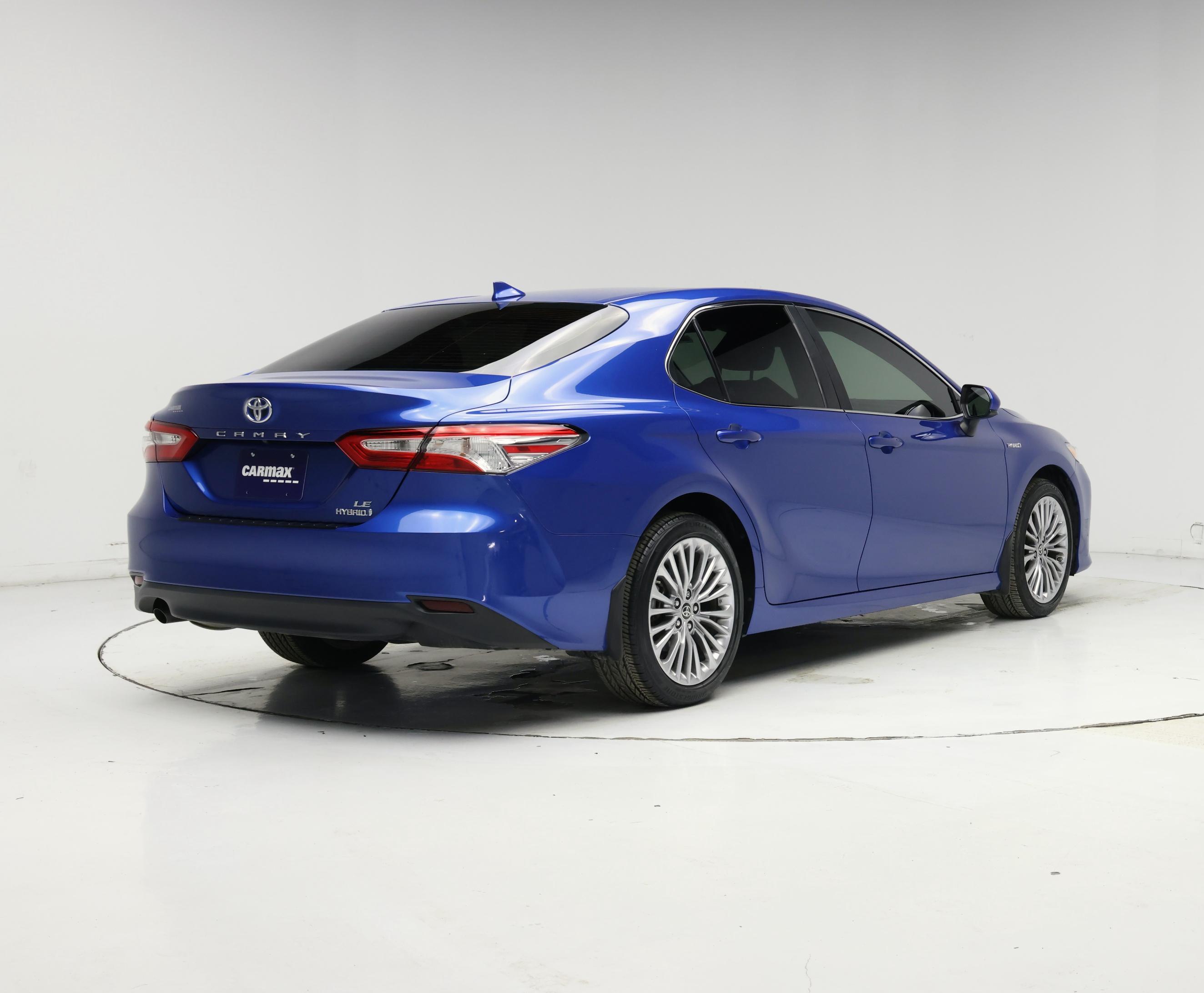 Thumbnail: 2020 Toyota Camry - 8