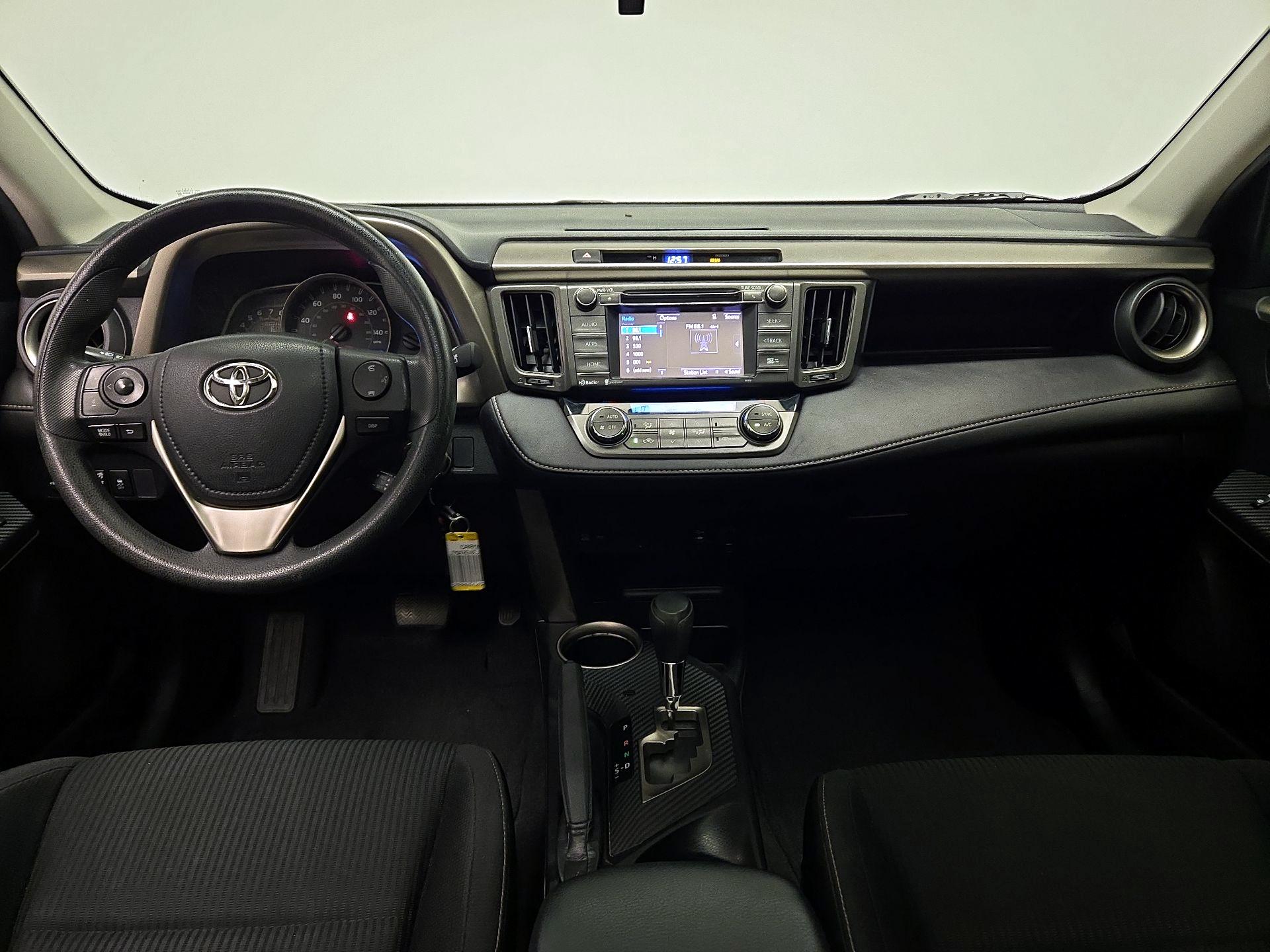 Thumbnail: 2014 Toyota RAV4 - 9