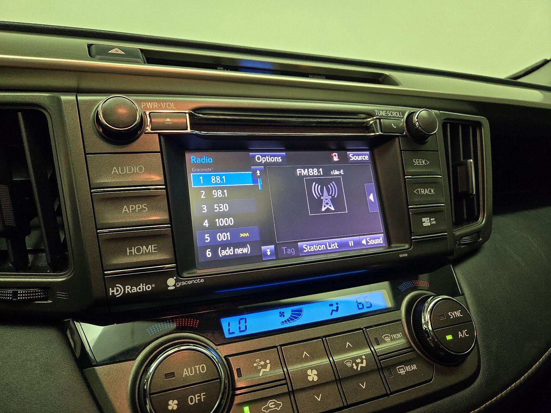 Thumbnail: 2014 Toyota RAV4 - 15