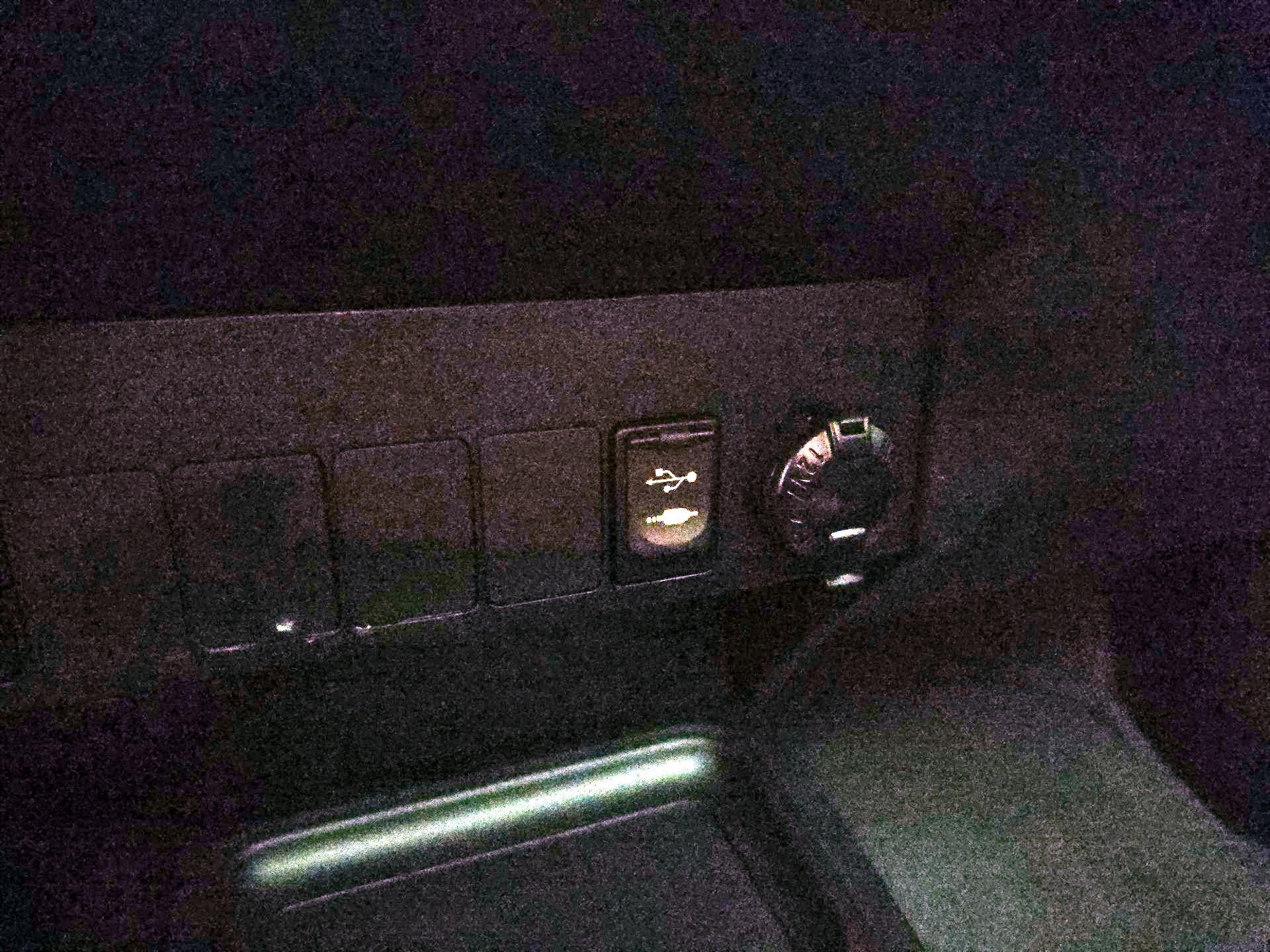 Thumbnail: 2014 Toyota RAV4 - 18
