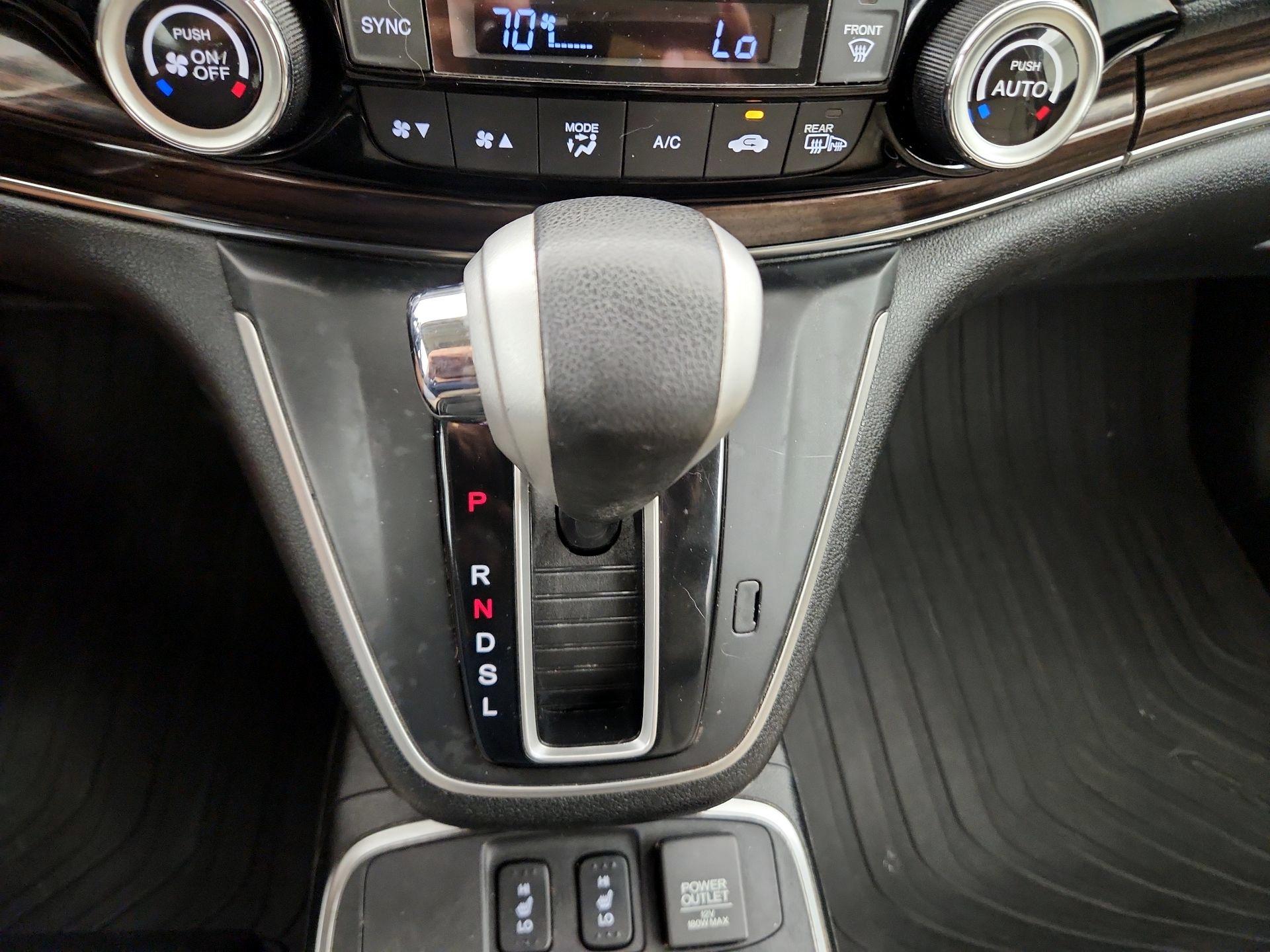 Thumbnail: 2015 Honda CR-V - 16