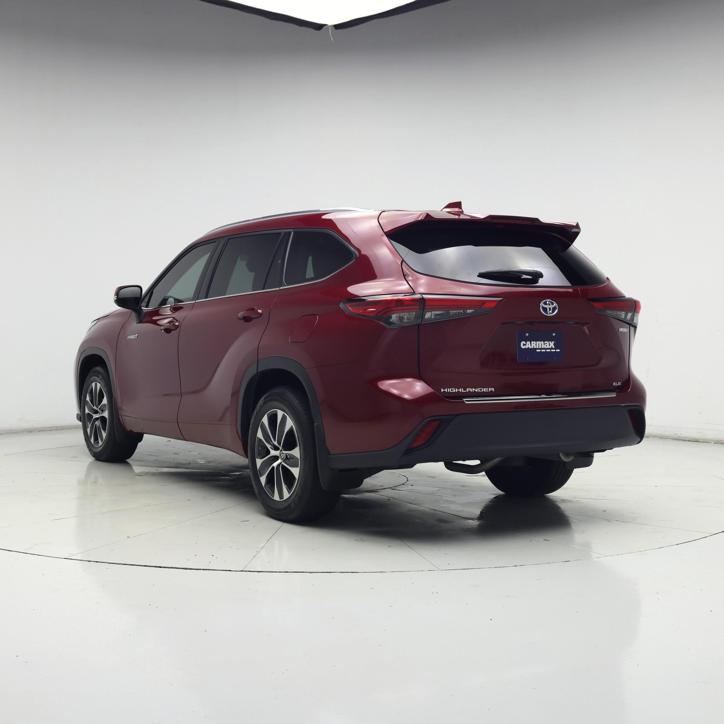Thumbnail: 2021 Toyota Highlander - 2