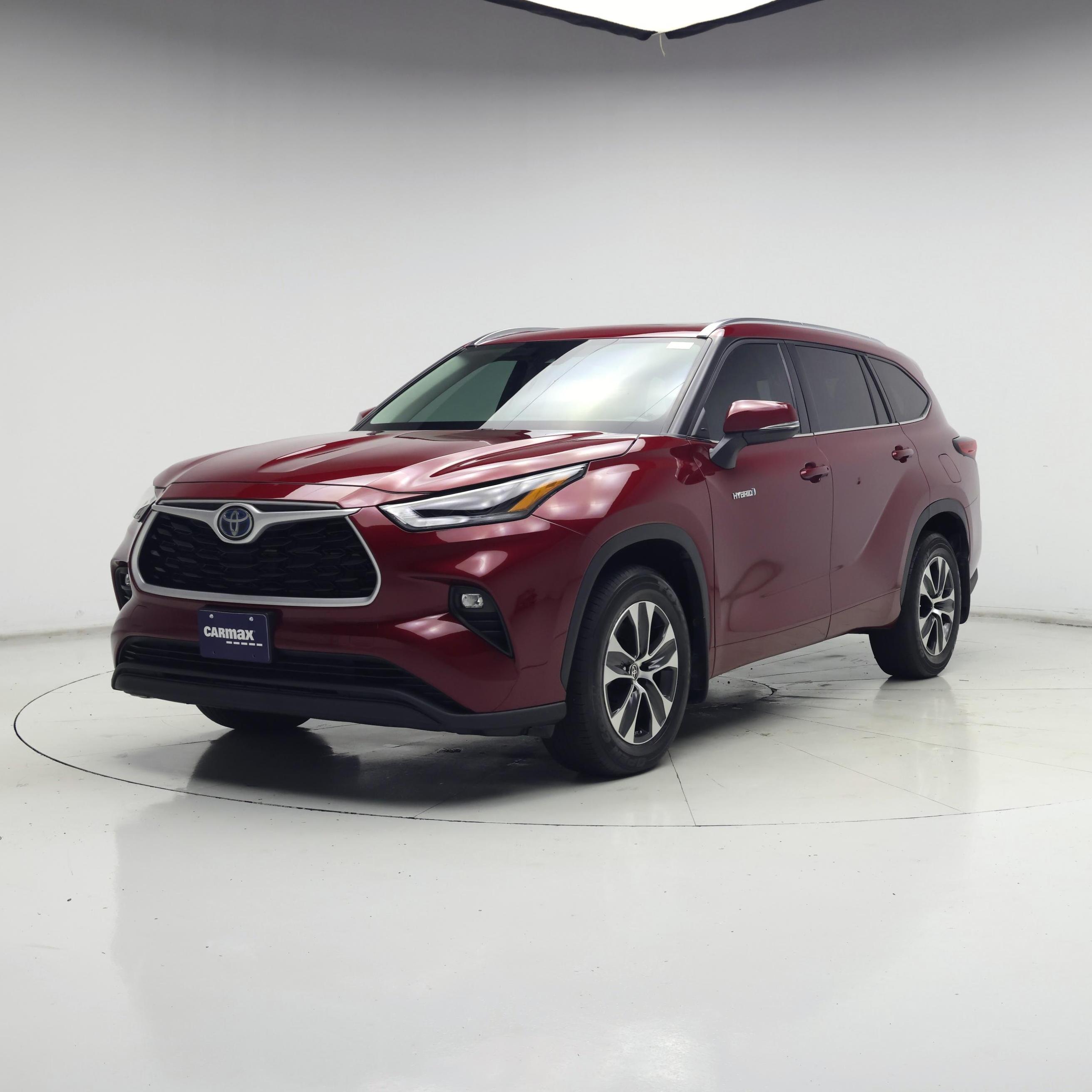 Thumbnail: 2021 Toyota Highlander - 4
