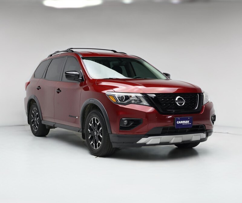 2020 Nissan Pathfinder SV