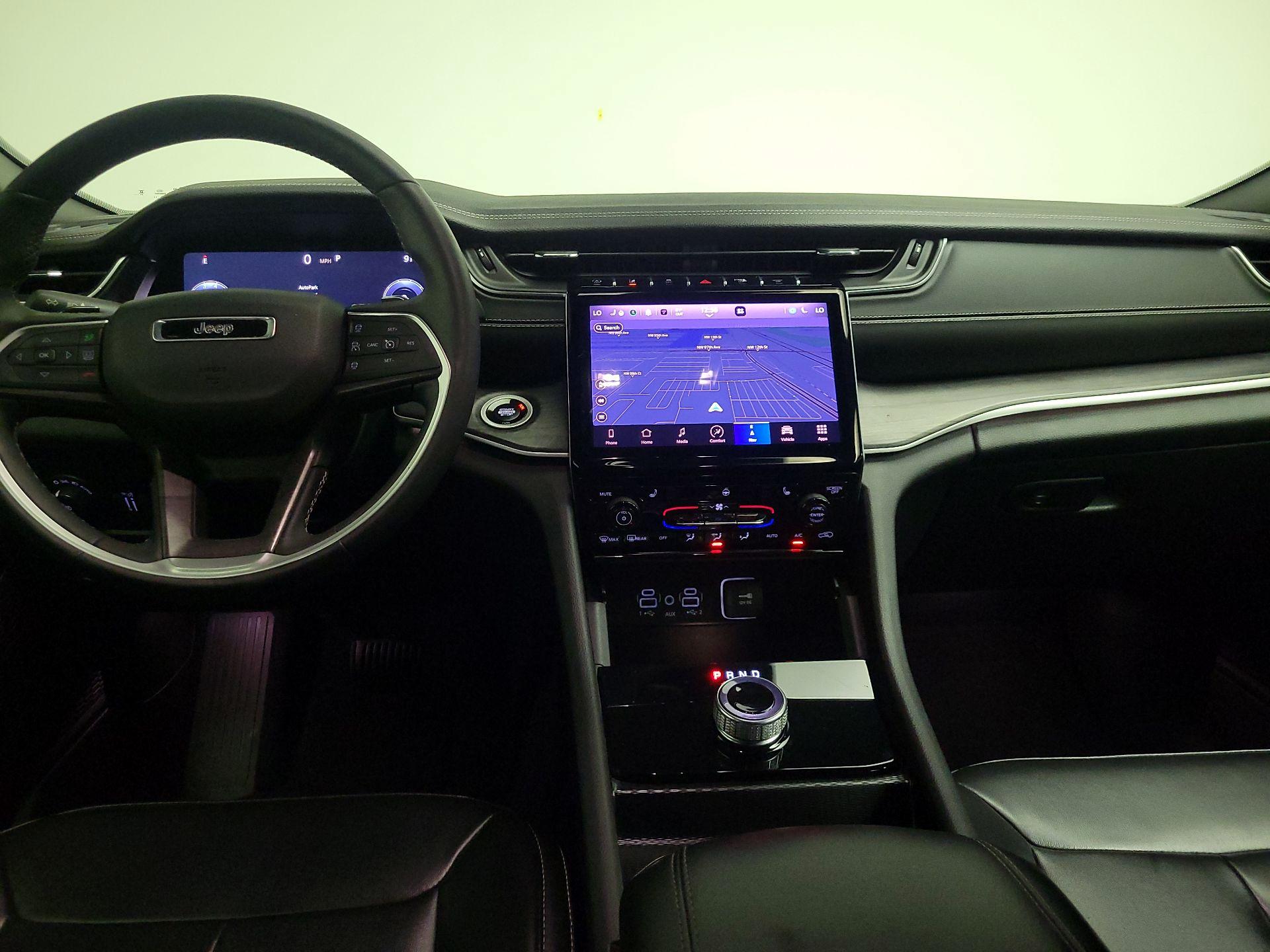 Thumbnail: 2025 Jeep Grand Cherokee - 9