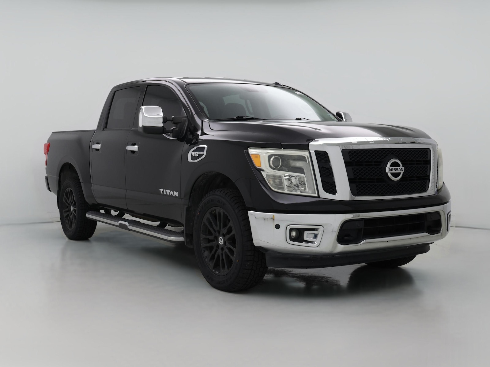 2017 Nissan Titan SL - Photo 1