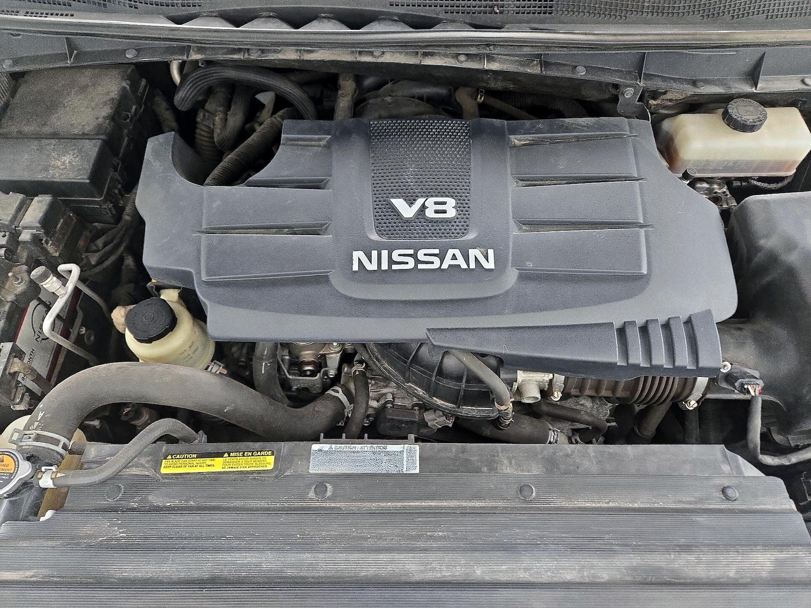 2017 Nissan Titan SL - Photo 23
