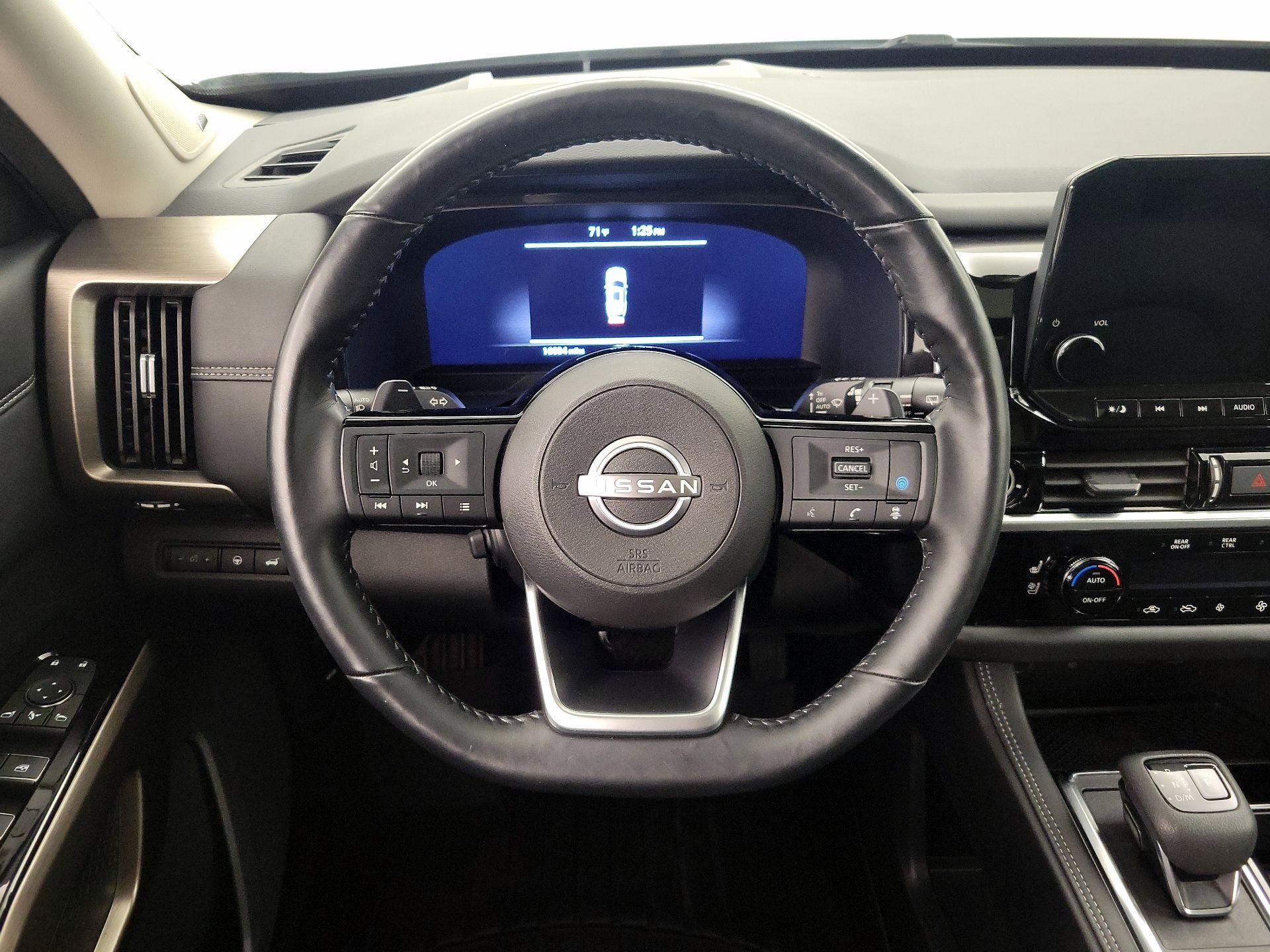 Thumbnail: 2024 Nissan Pathfinder - 10