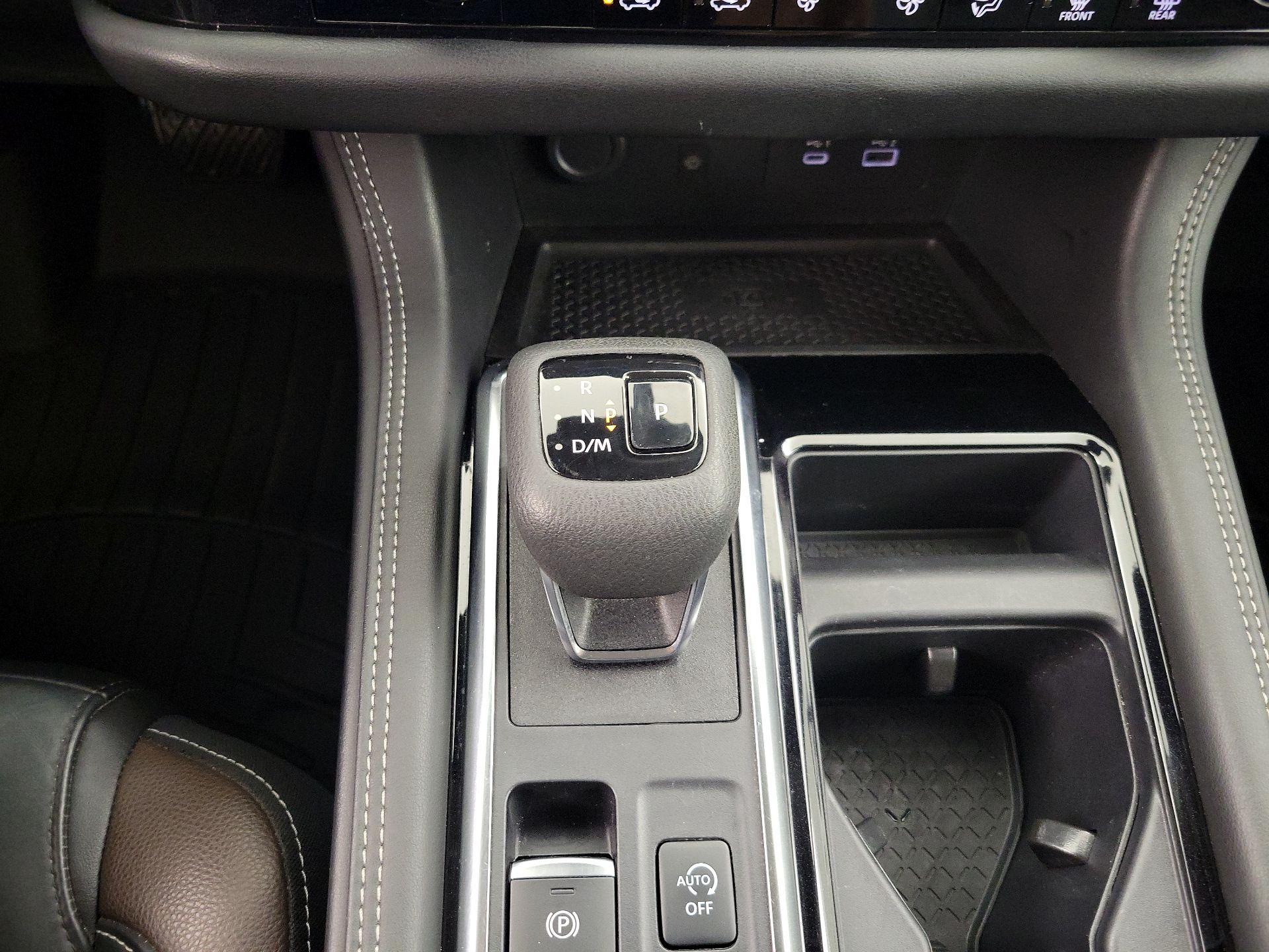 Thumbnail: 2024 Nissan Pathfinder - 17