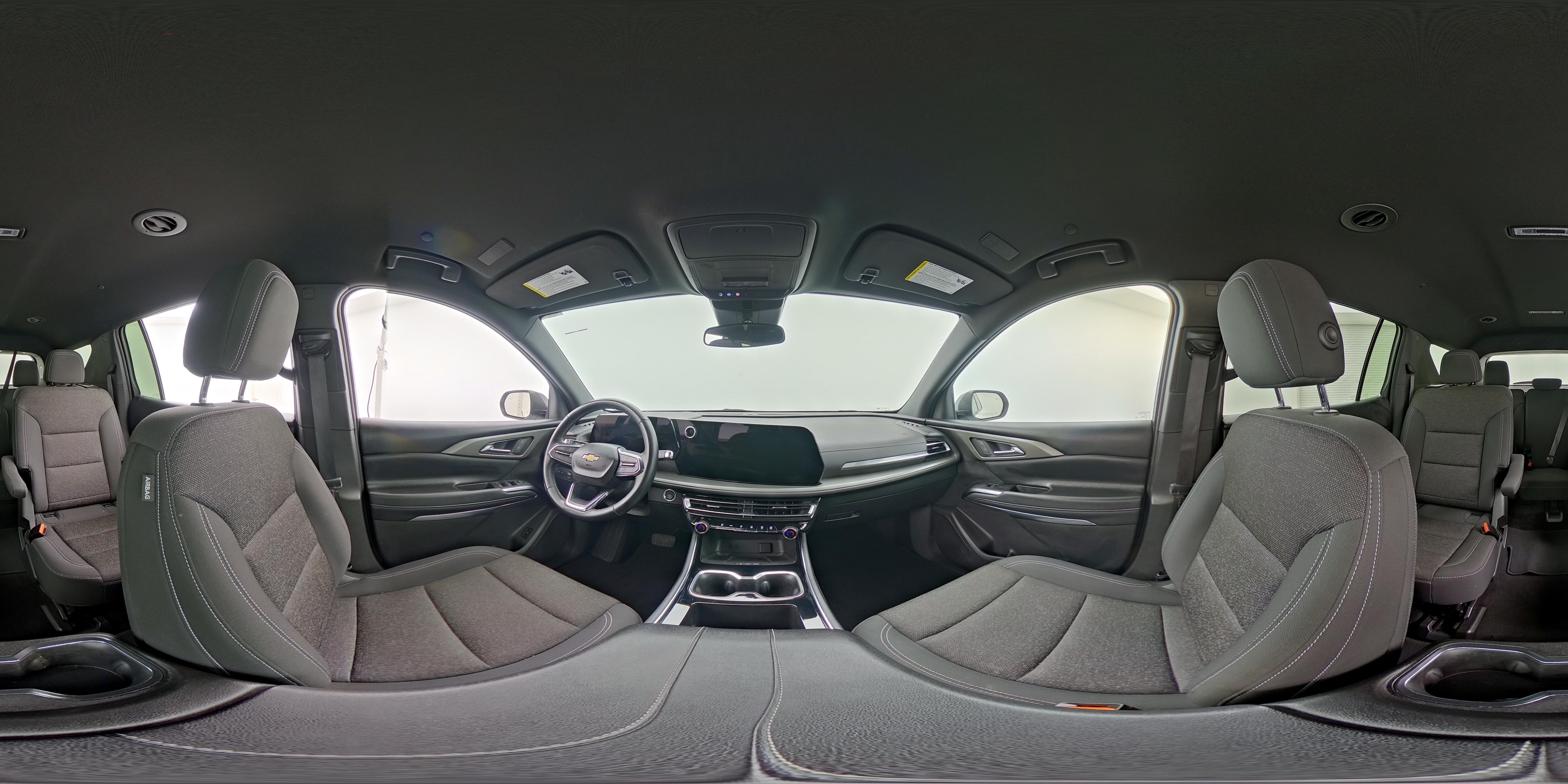 2025 Chevrolet Traverse LT - Photo 26