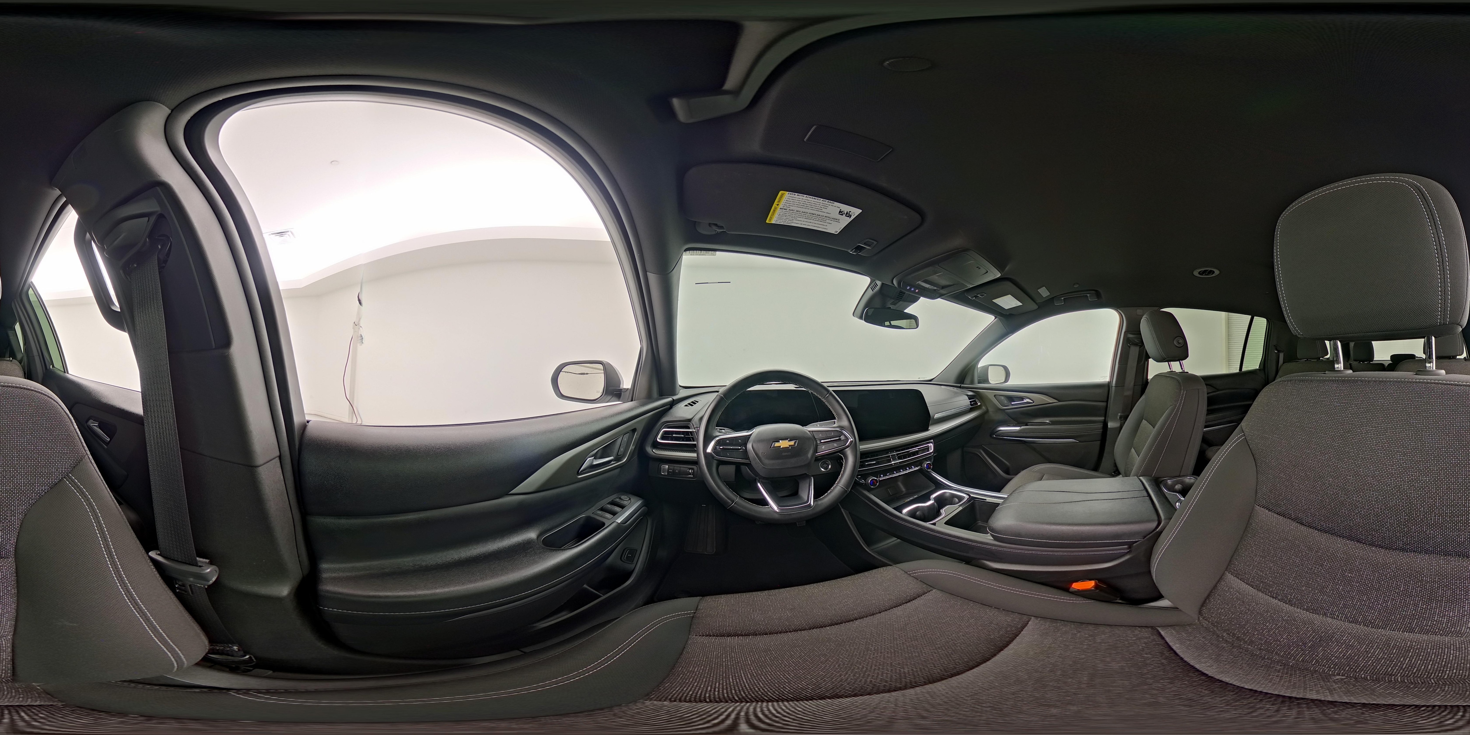 2025 Chevrolet Traverse LT - Photo 28