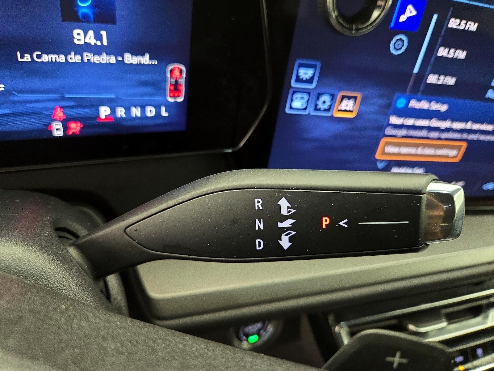 2025 Chevrolet Traverse LT - Photo 18