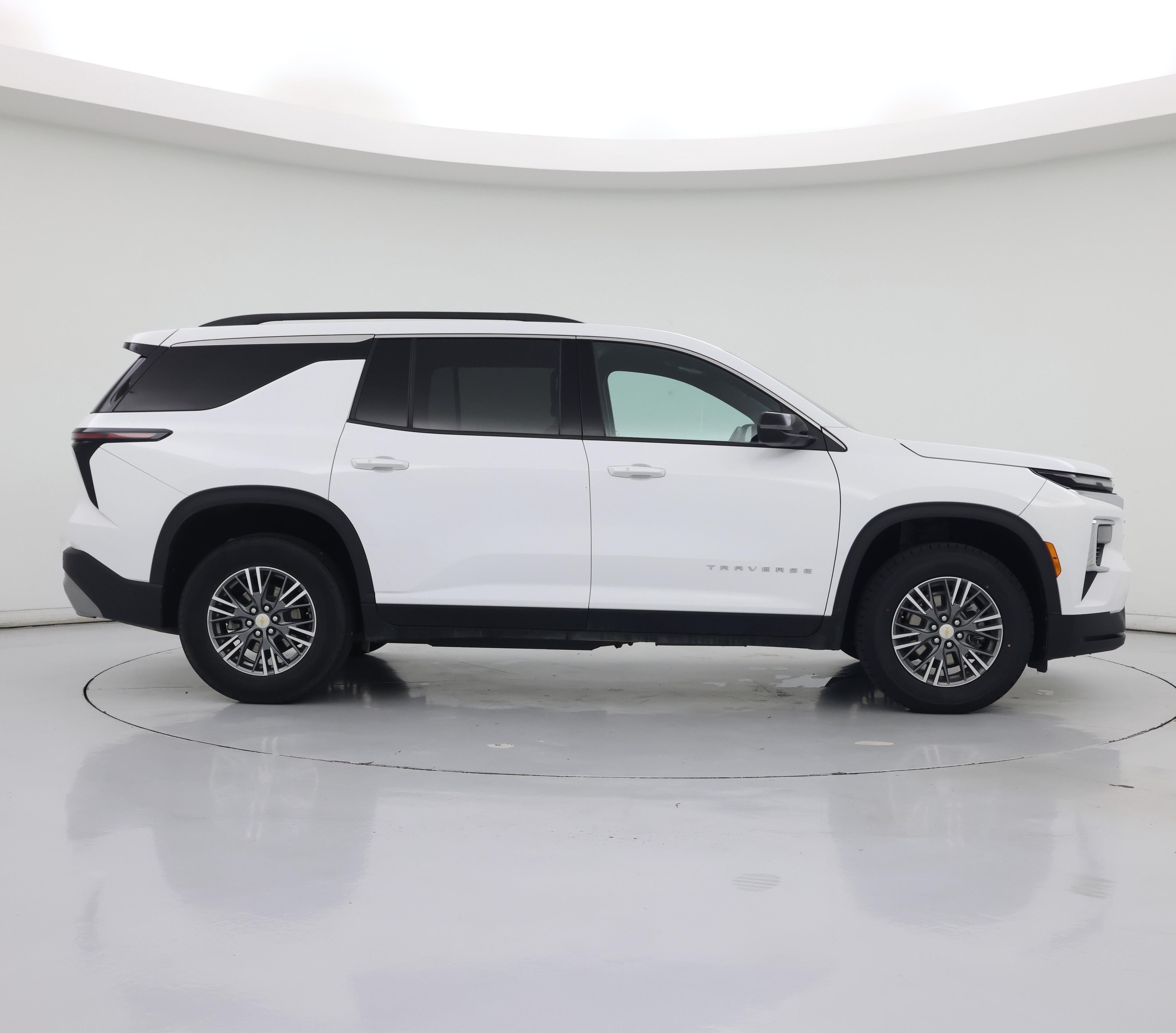 Thumbnail: 2025 Chevrolet Traverse - 7