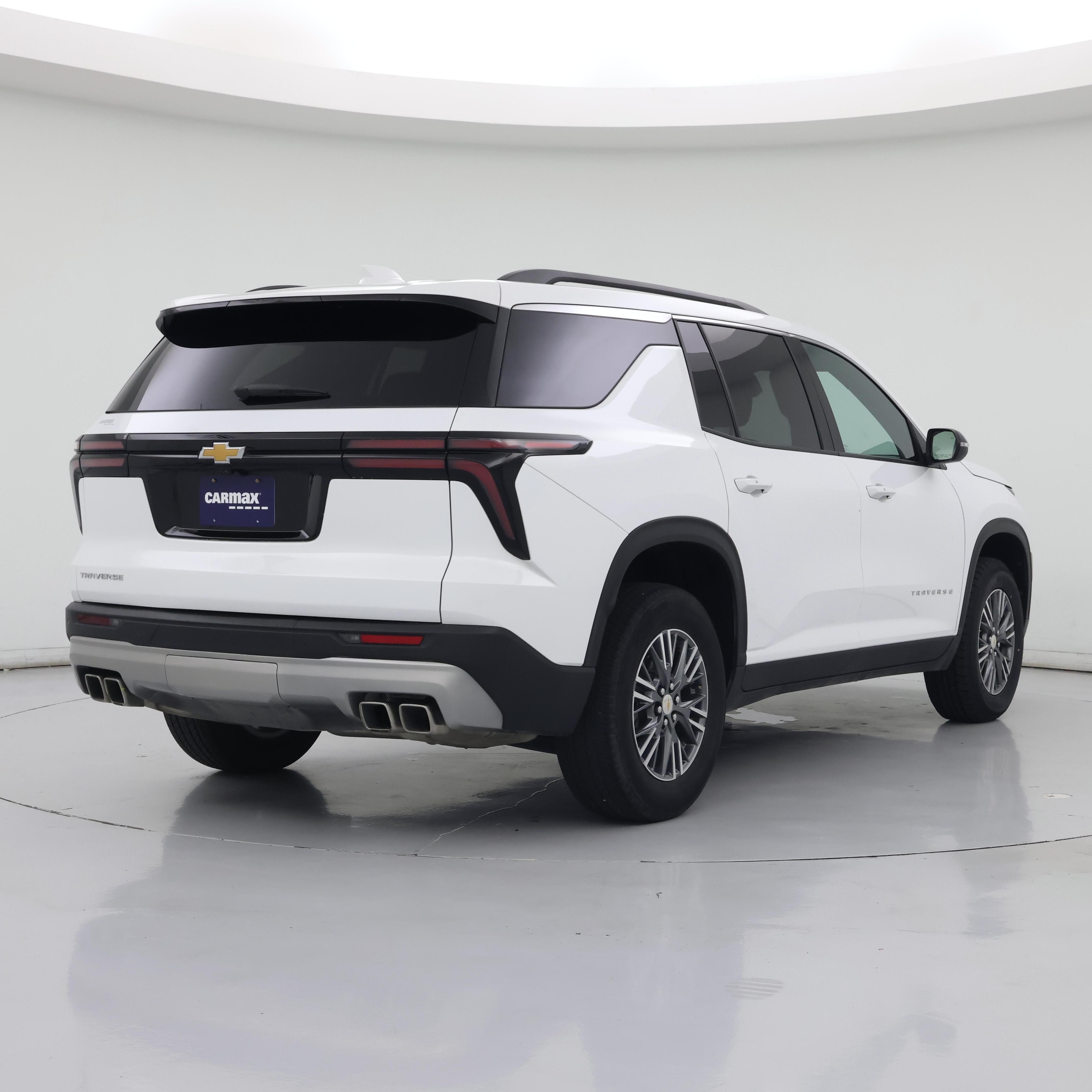 Thumbnail: 2025 Chevrolet Traverse - 8