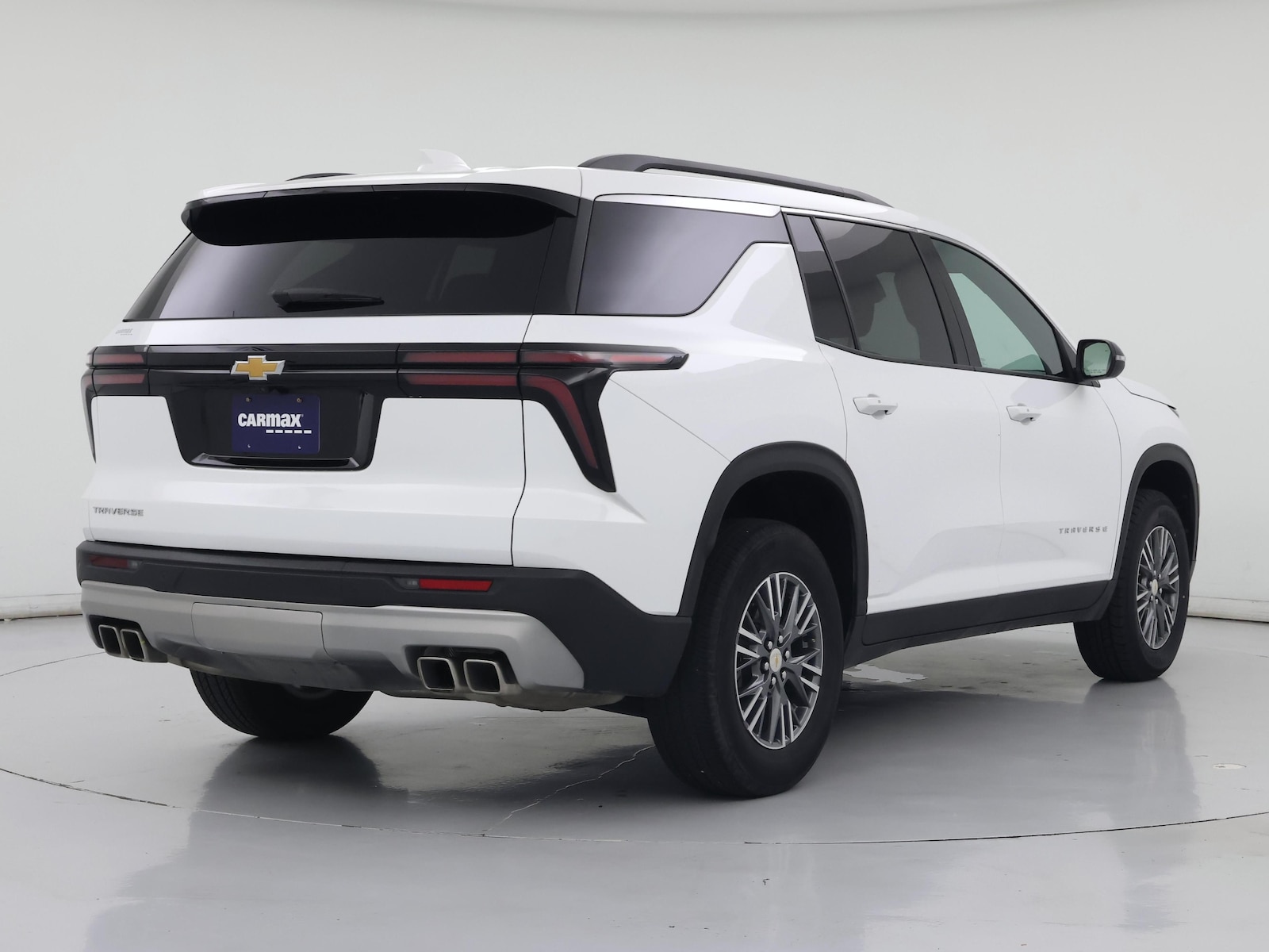 2025 Chevrolet Traverse LT - Photo 9