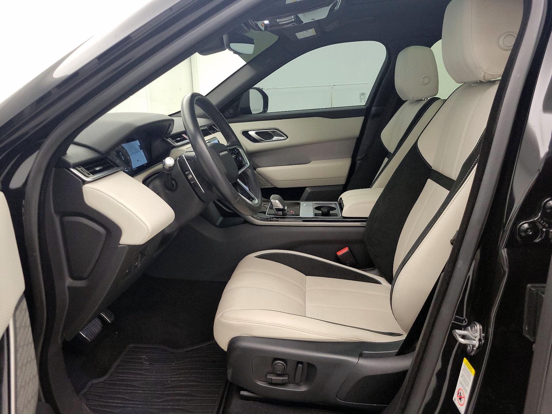 Thumbnail: 2021 Land Rover Range Rover Velar - 11