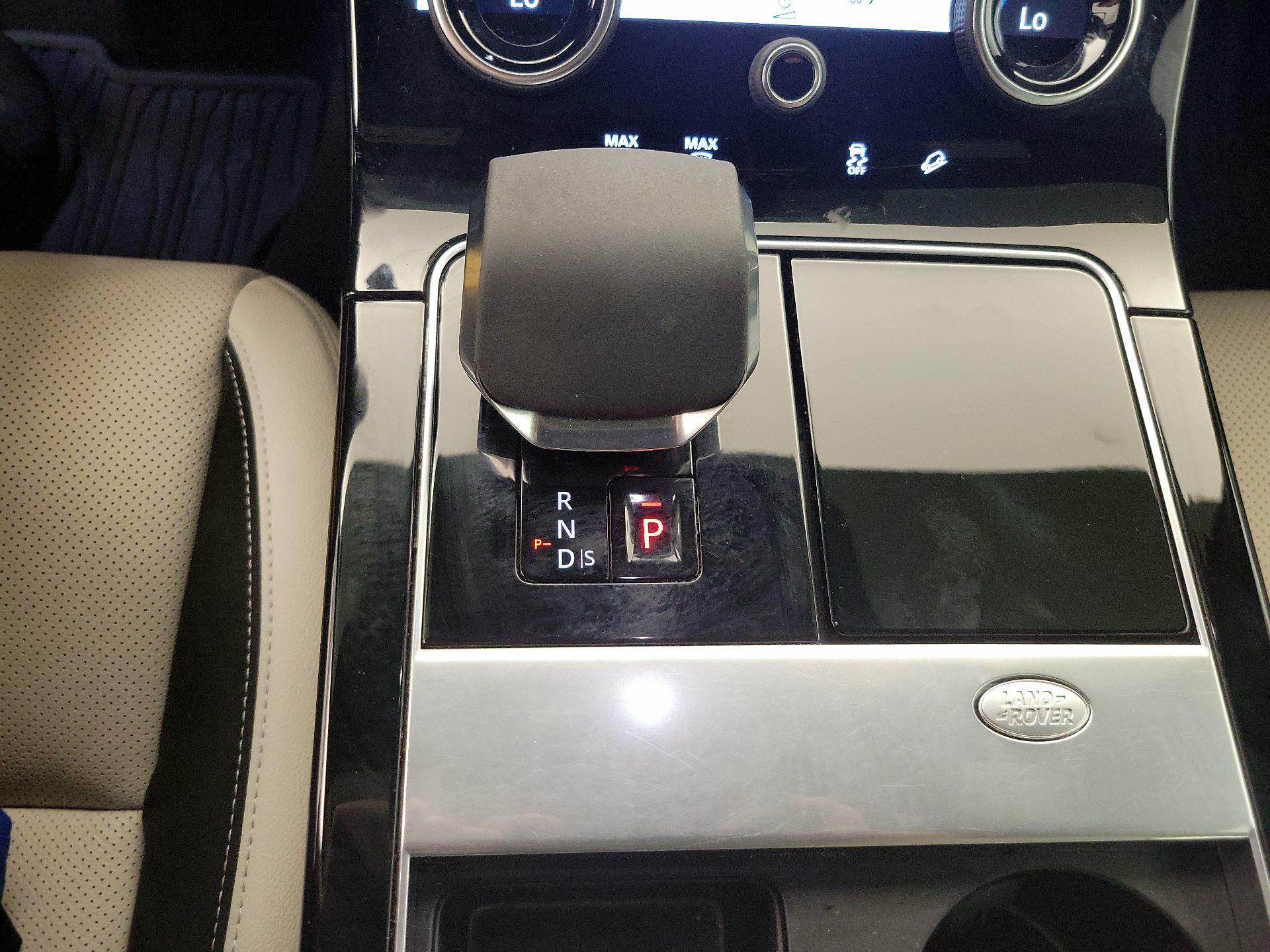 Thumbnail: 2021 Land Rover Range Rover Velar - 18