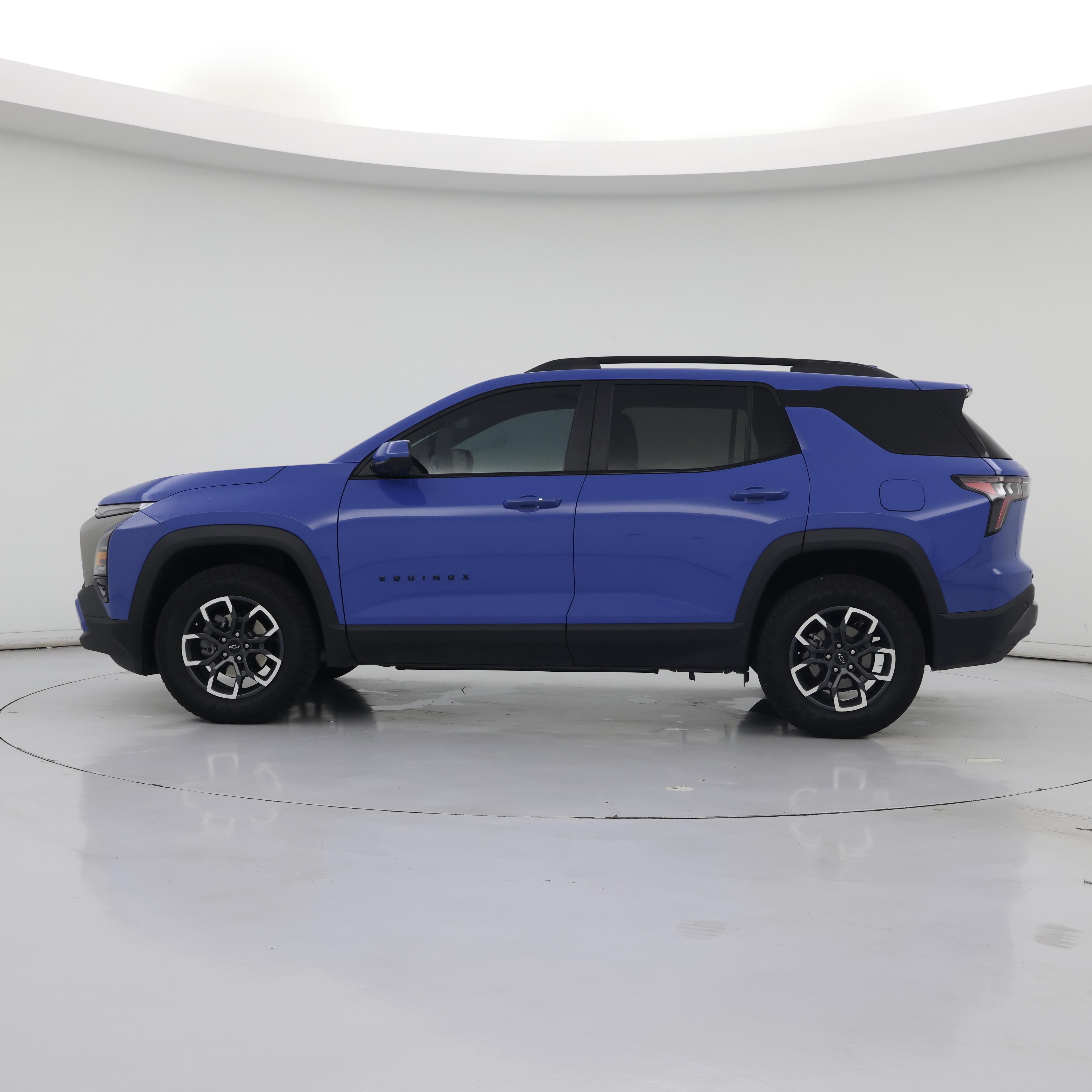 Thumbnail: 2025 Chevrolet Equinox - 3