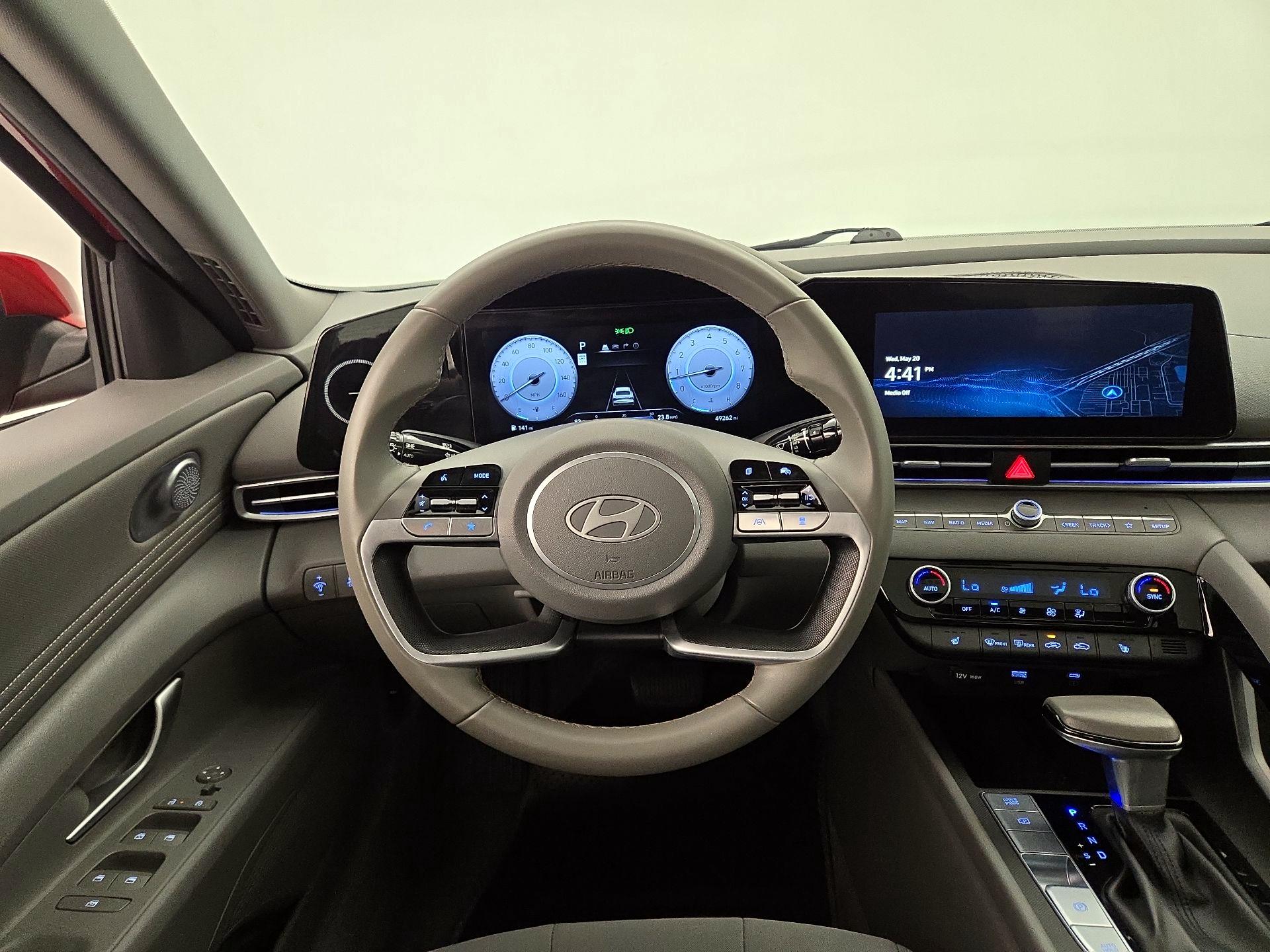 Thumbnail: 2025 Hyundai Elantra - 10