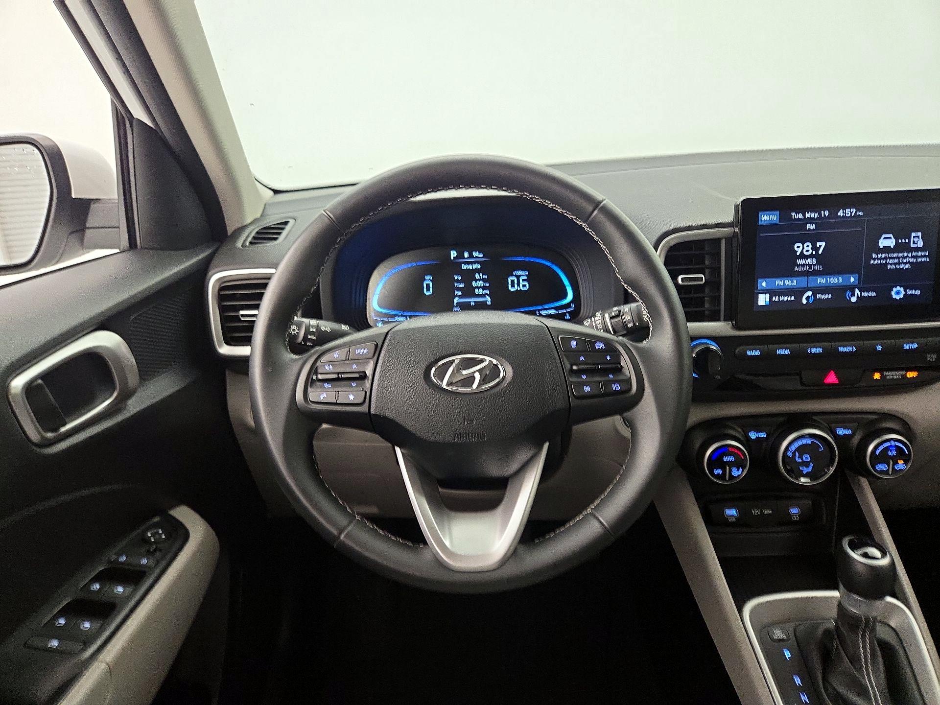 Thumbnail: 2025 Hyundai Venue - 10