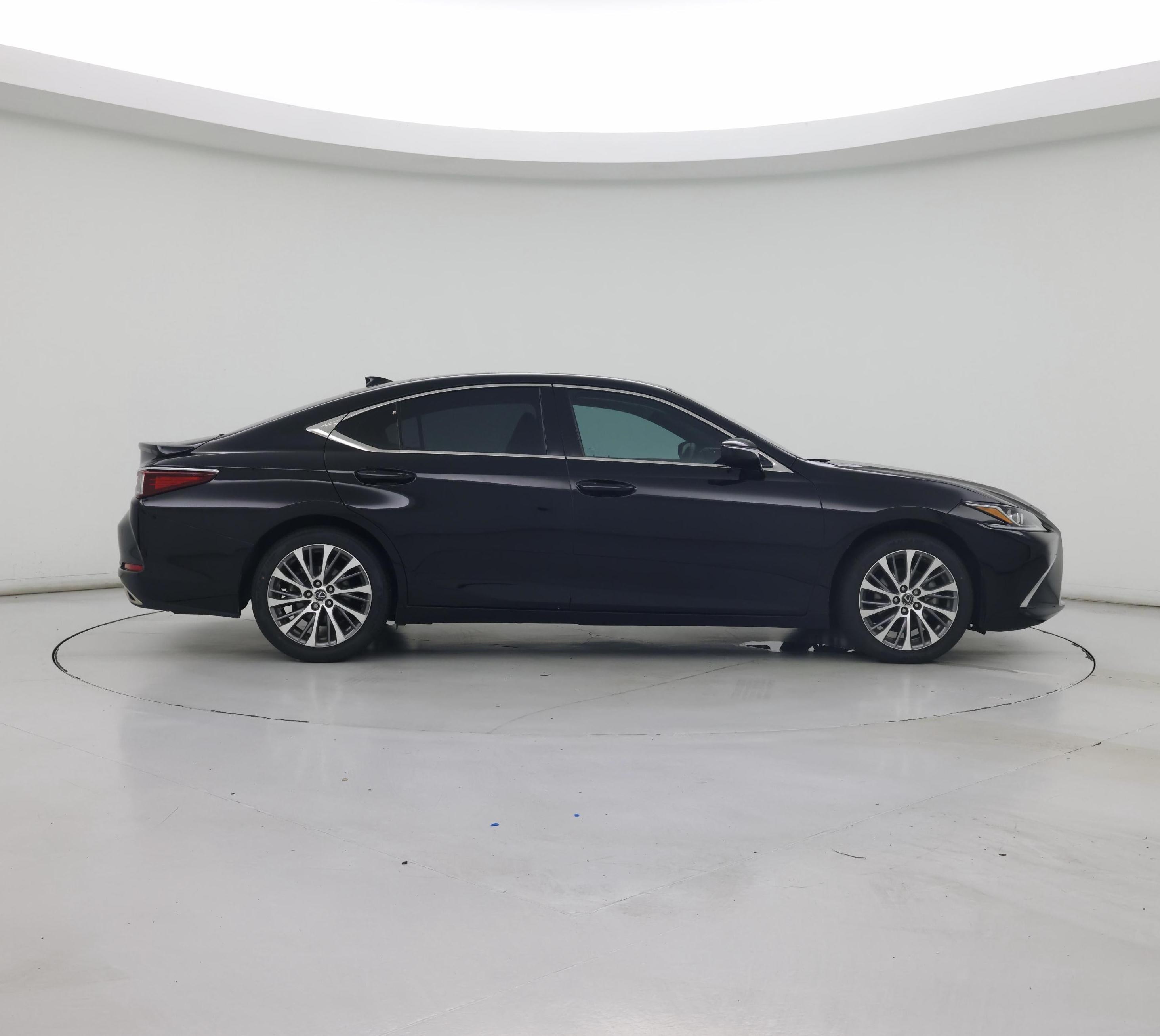 Thumbnail: 2021 Lexus ES - 7