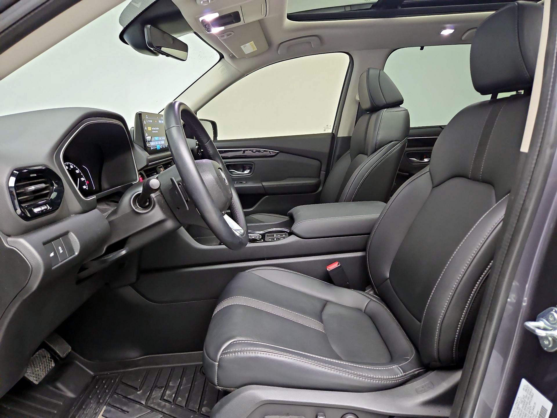 Thumbnail: 2023 Honda Pilot - 11