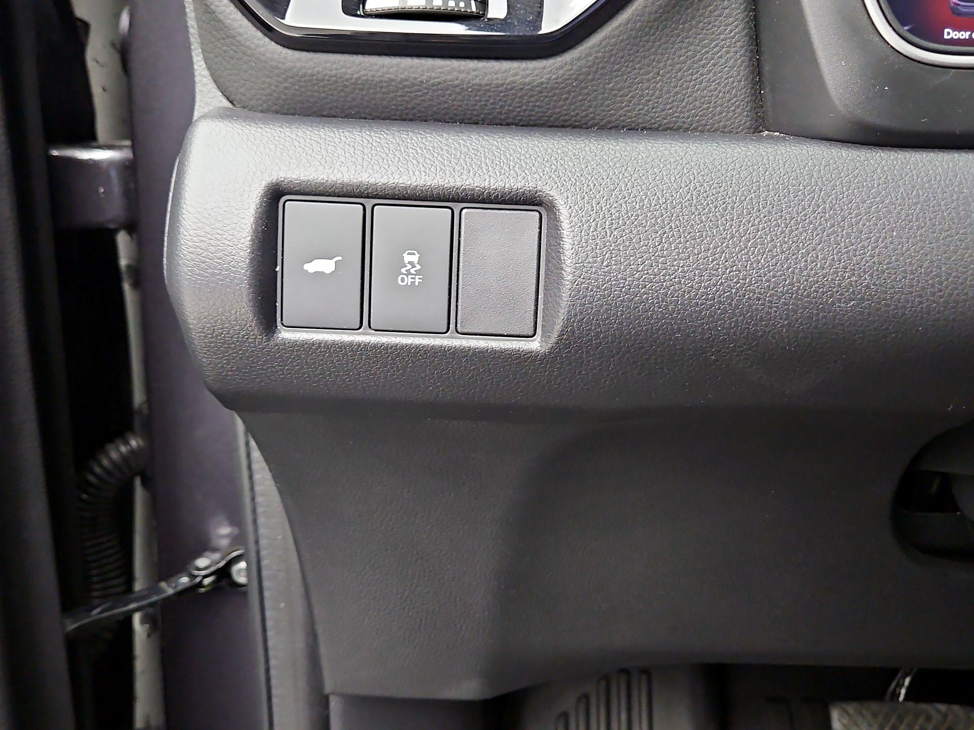 Thumbnail: 2023 Honda Pilot - 13