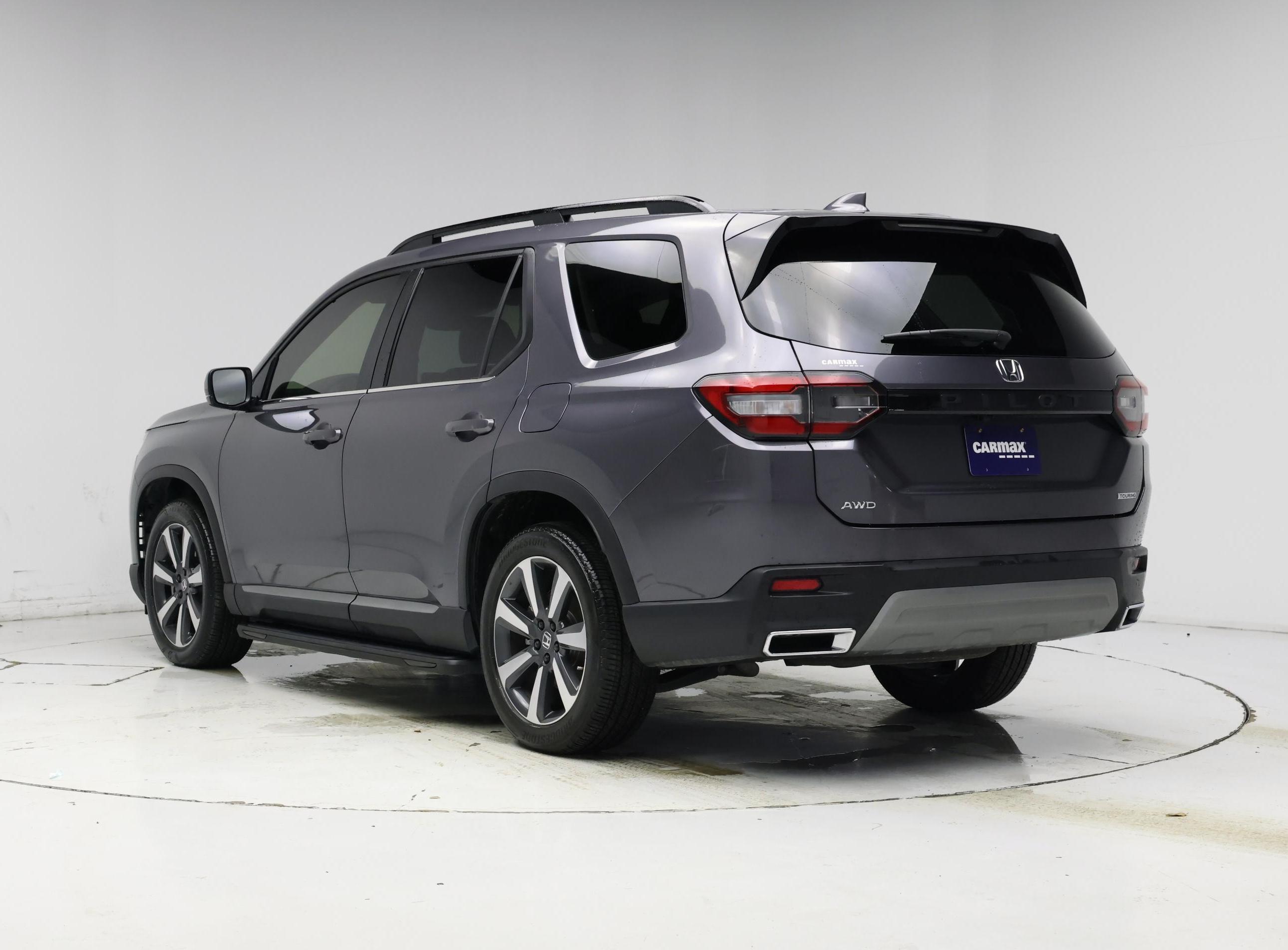 Thumbnail: 2023 Honda Pilot - 2
