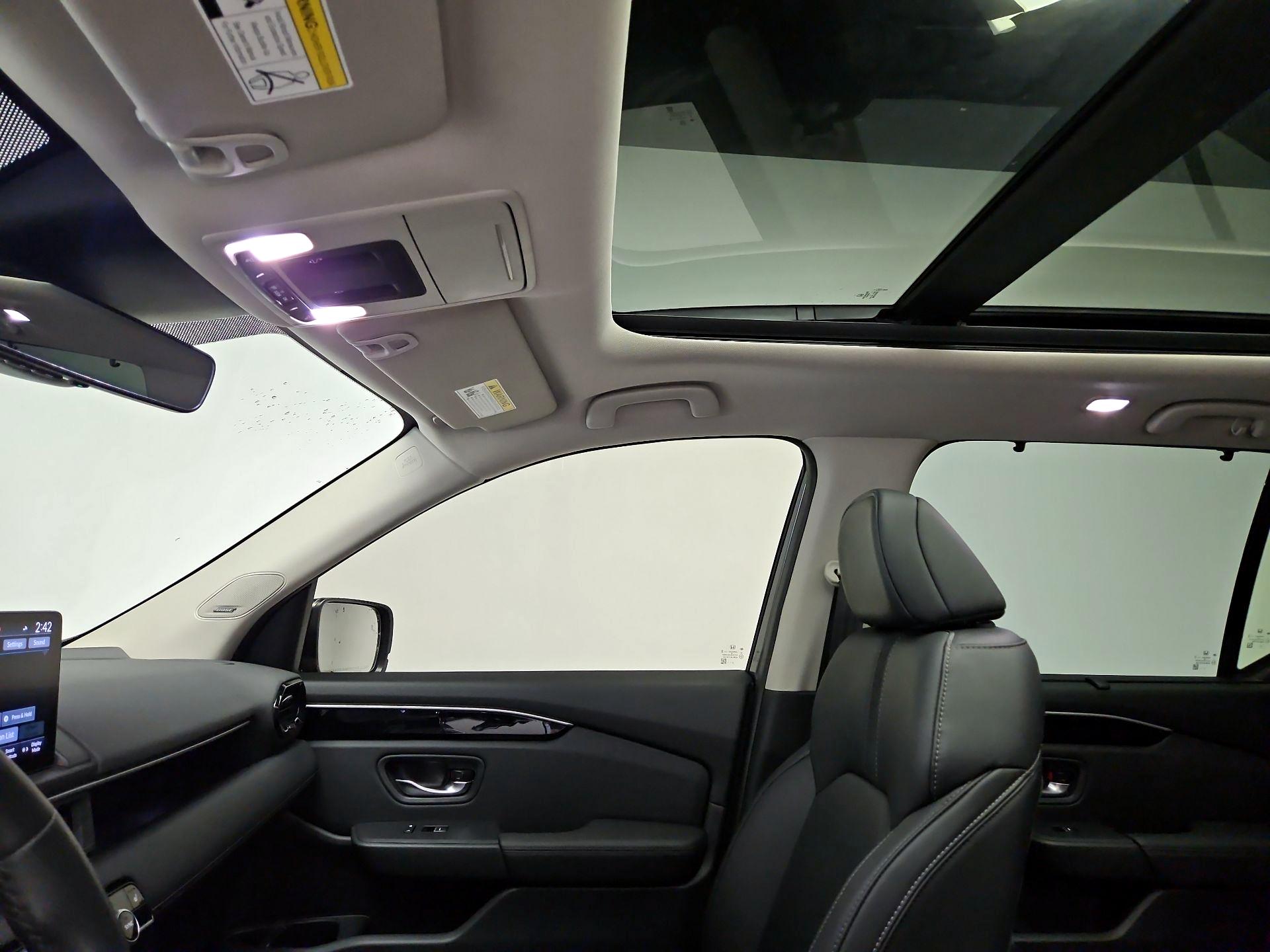 Thumbnail: 2023 Honda Pilot - 20