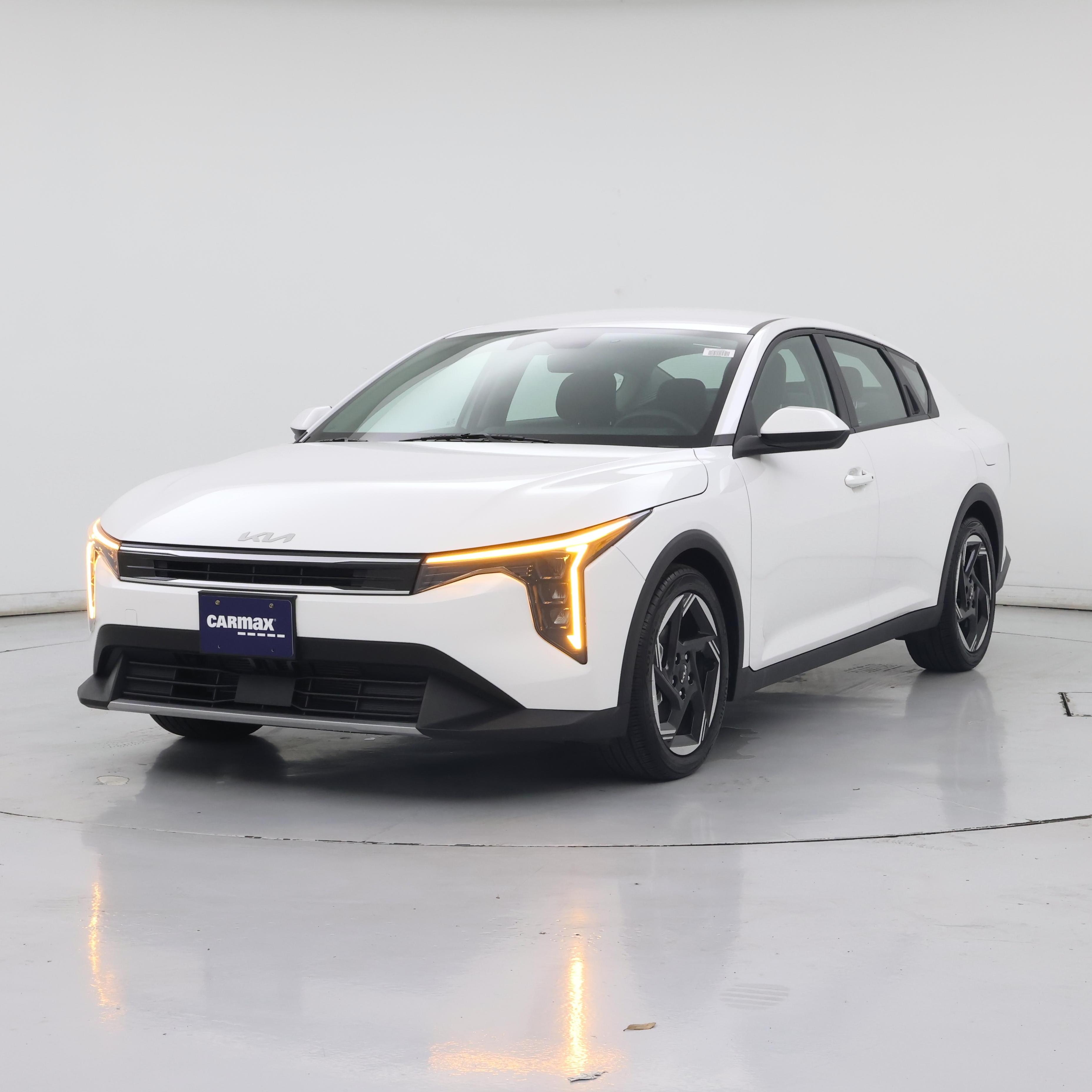 Thumbnail: 2025 Kia K4 - 4