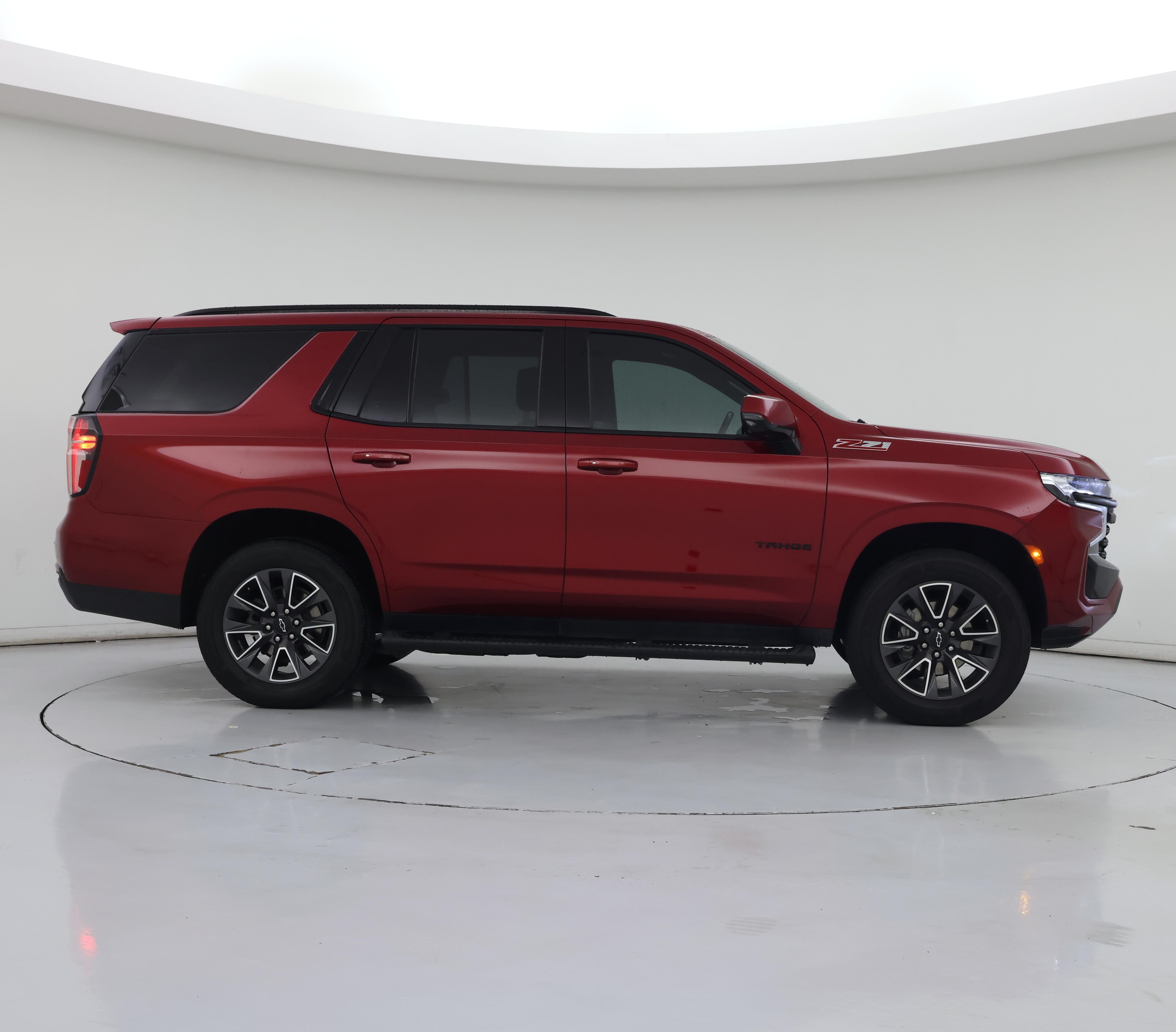 Thumbnail: 2023 Chevrolet Tahoe - 7