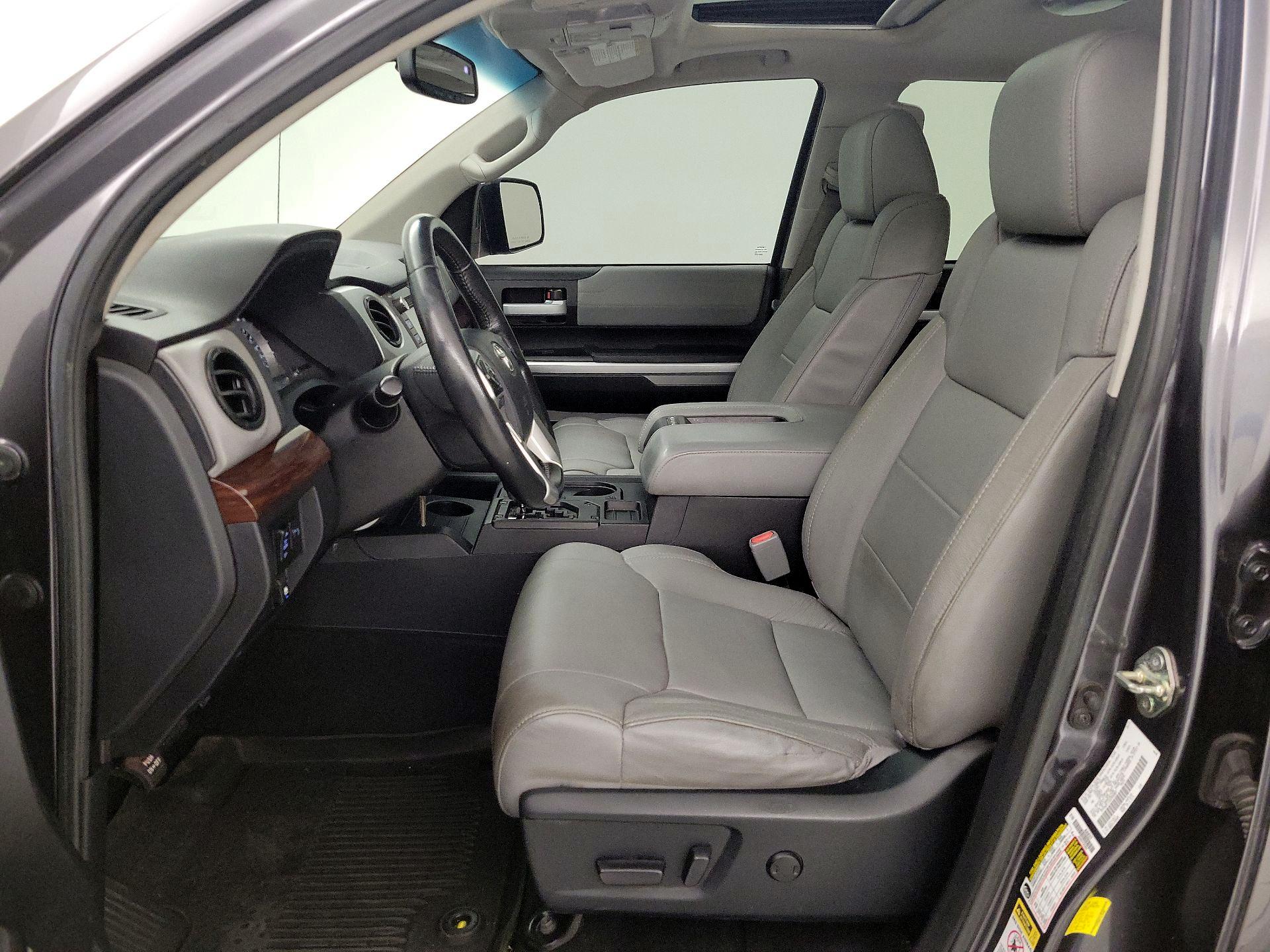 Thumbnail: 2016 Toyota Tundra - 11