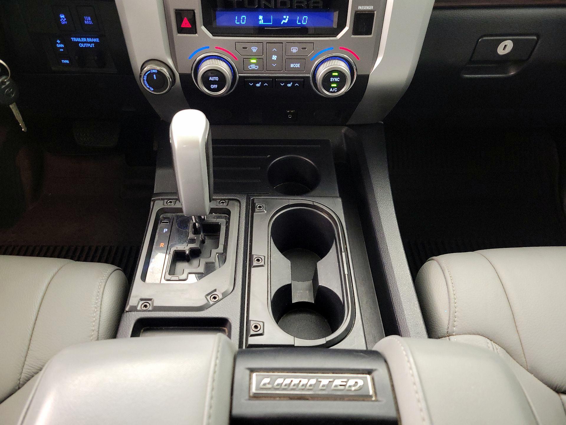 Thumbnail: 2016 Toyota Tundra - 17