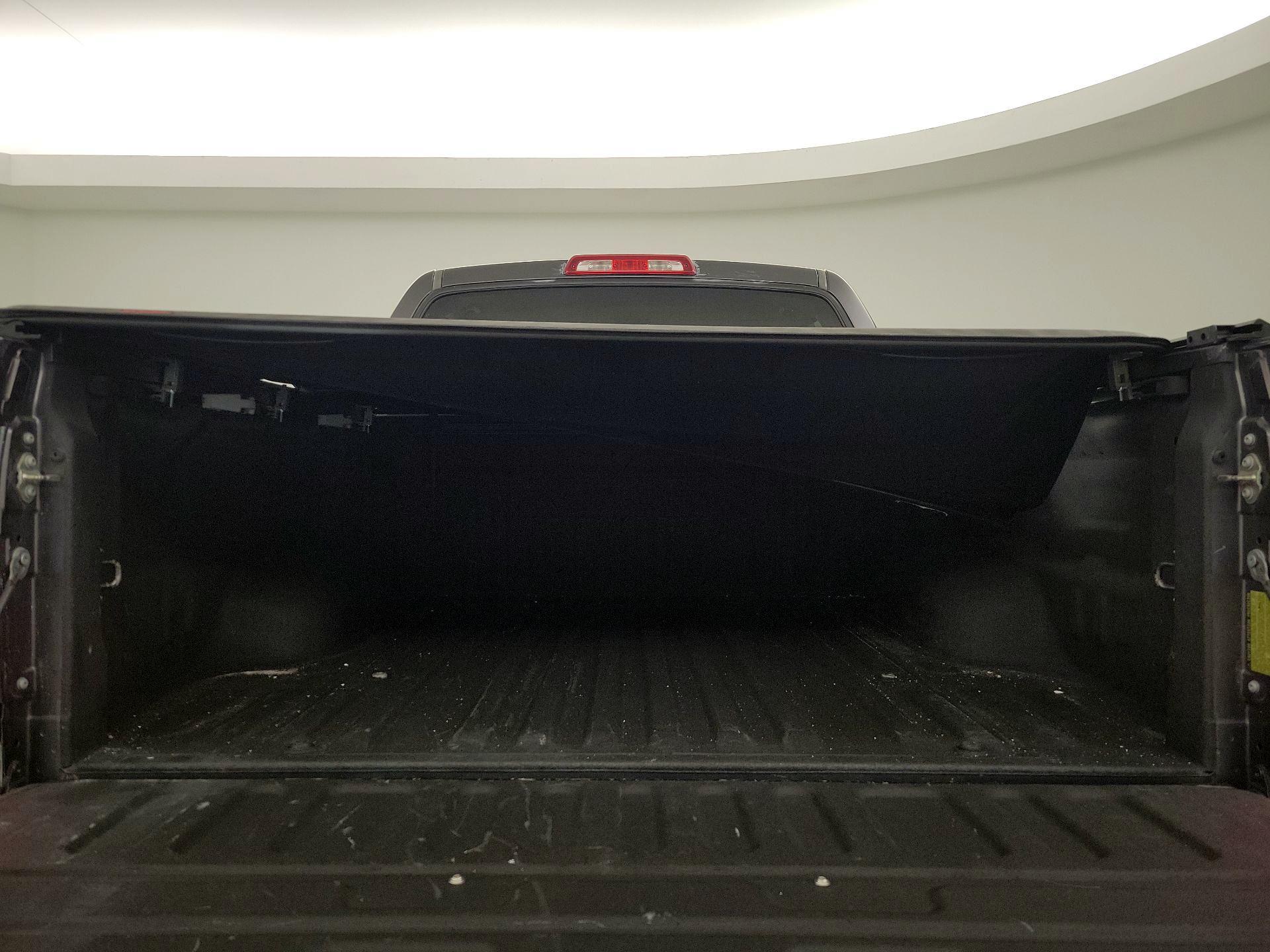 Thumbnail: 2016 Toyota Tundra - 20
