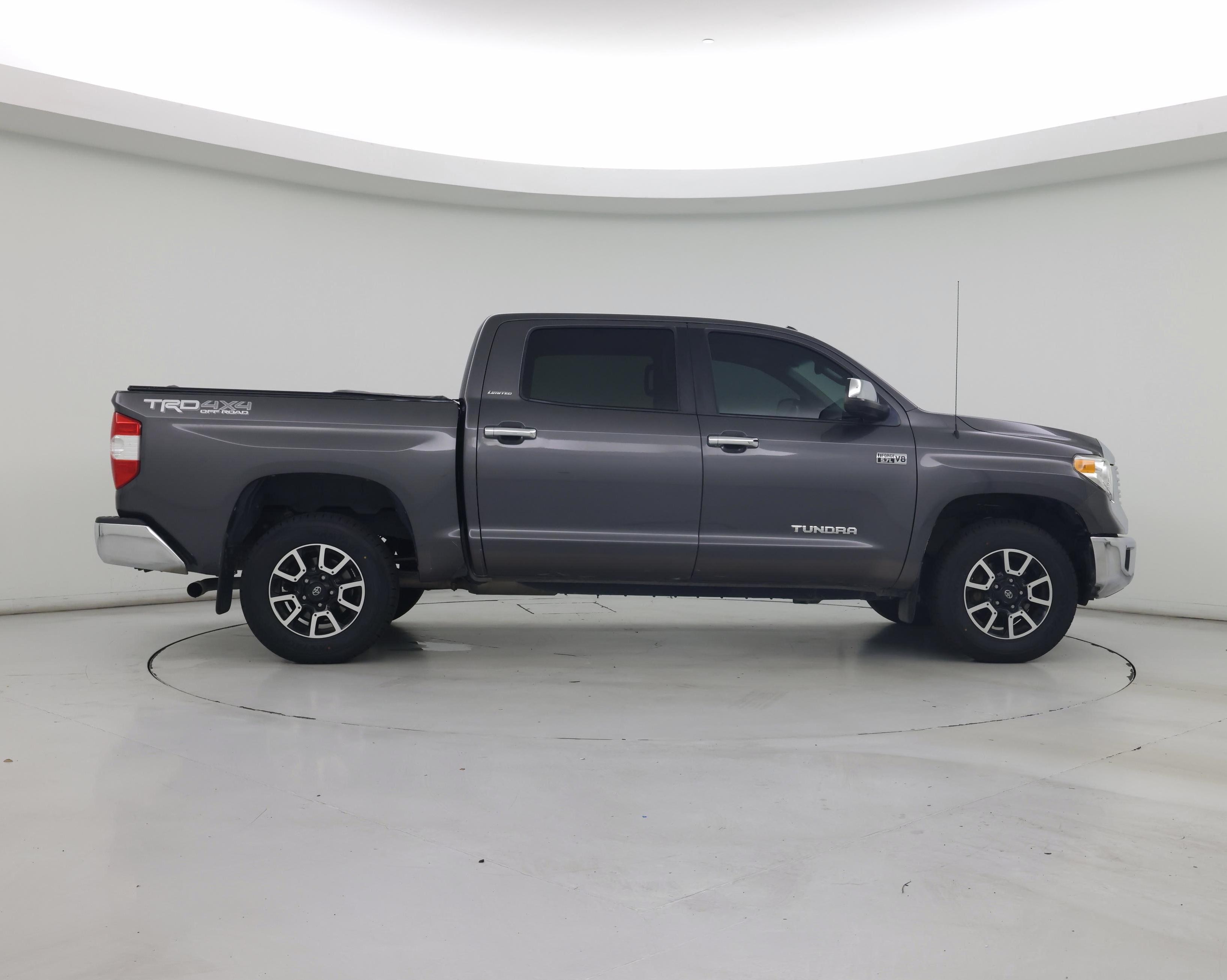 Thumbnail: 2016 Toyota Tundra - 7