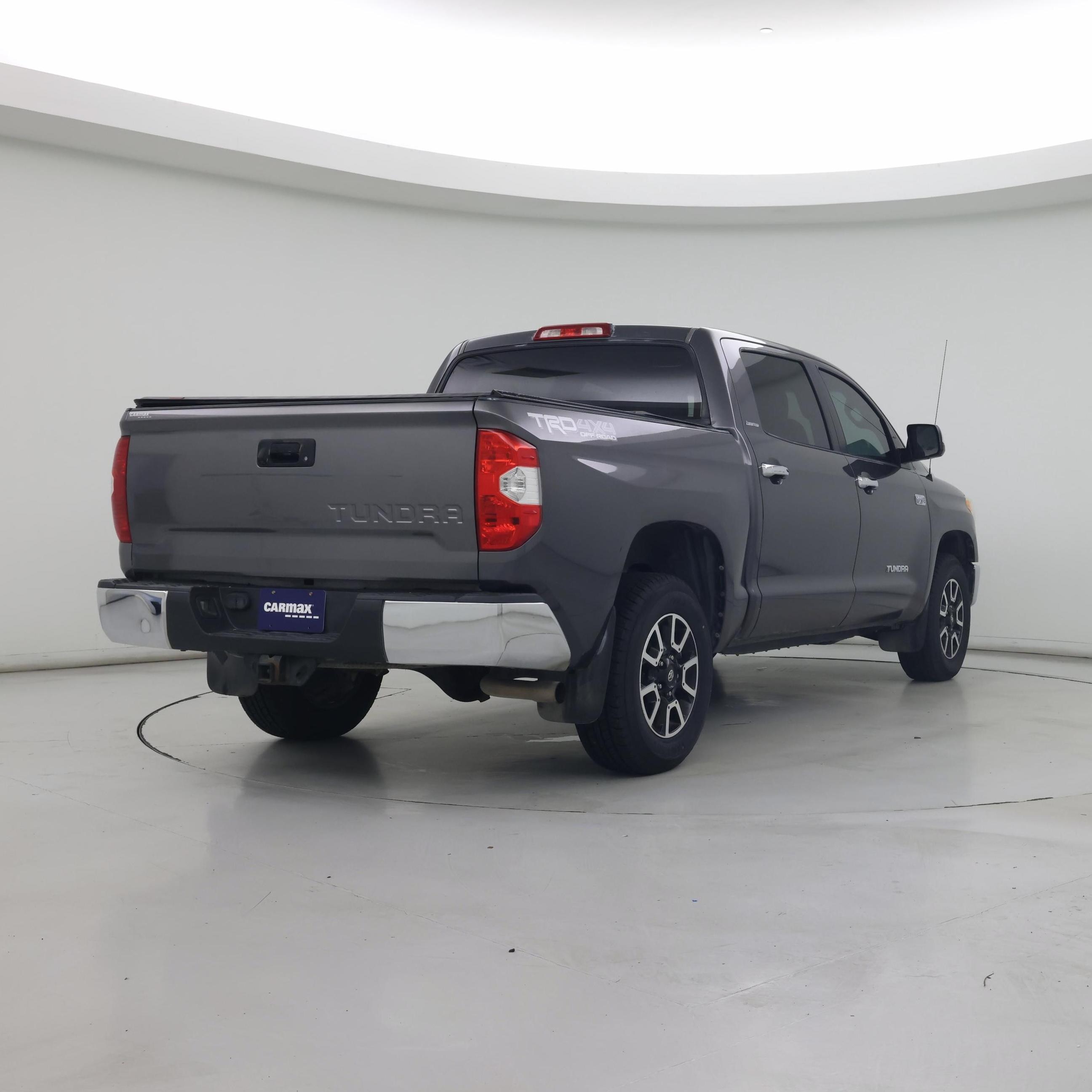 Thumbnail: 2016 Toyota Tundra - 8