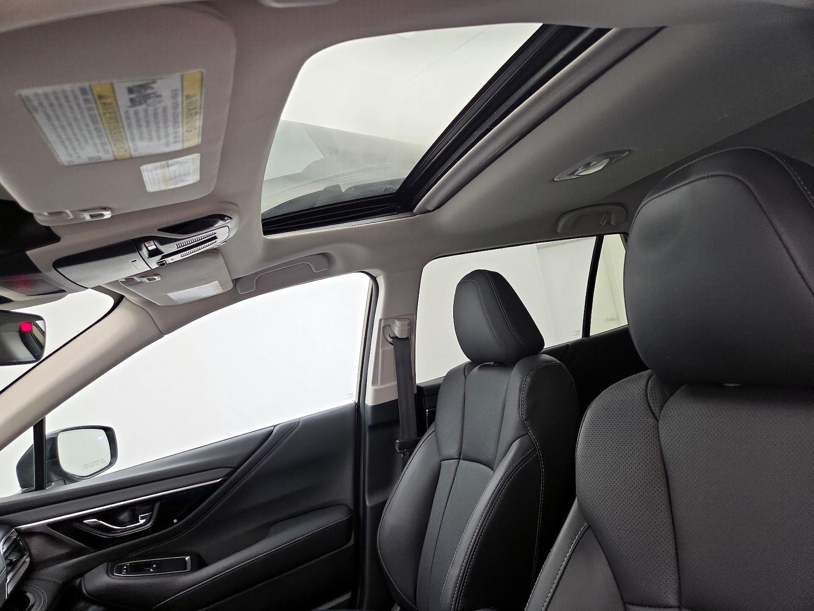 Sunroof(s) & Overhead Airbags