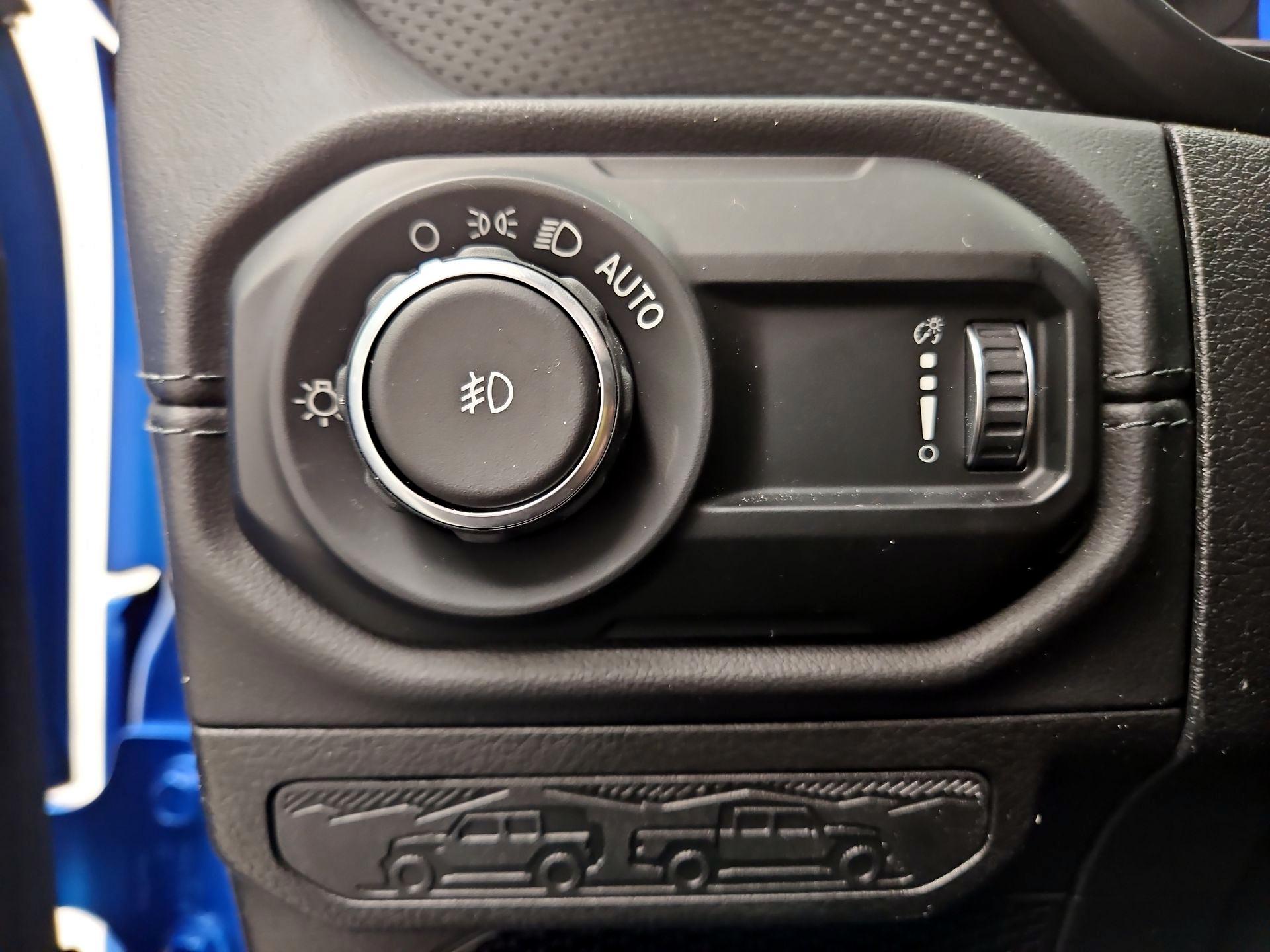 Thumbnail: 2024 Jeep Wrangler - 13