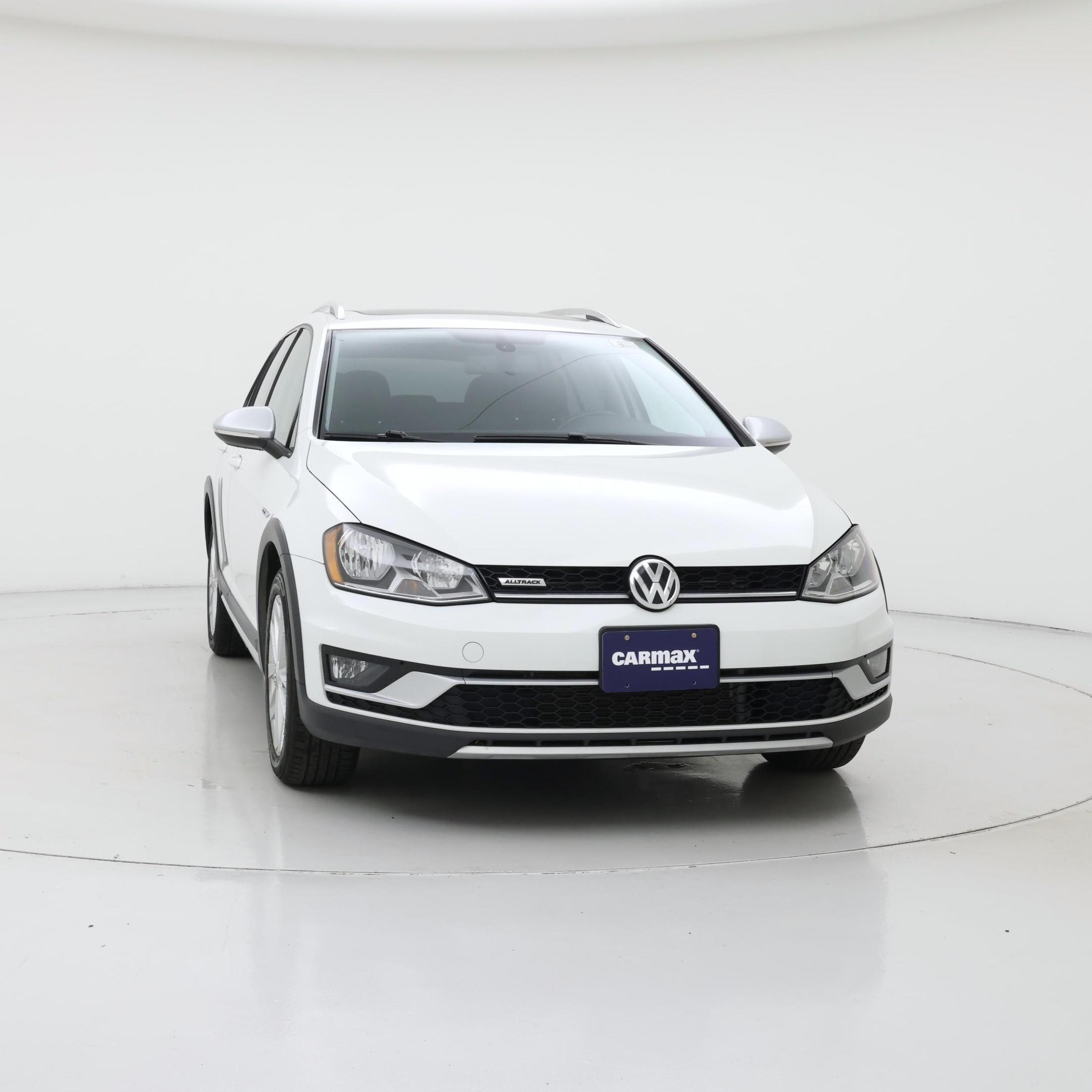 Thumbnail: 2017 Volkswagen Golf - 5