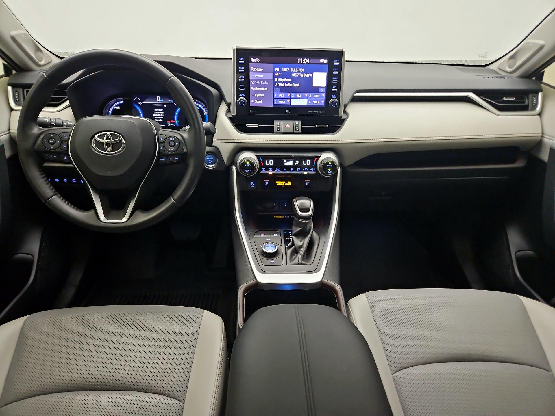Thumbnail: 2022 Toyota RAV4 - 9