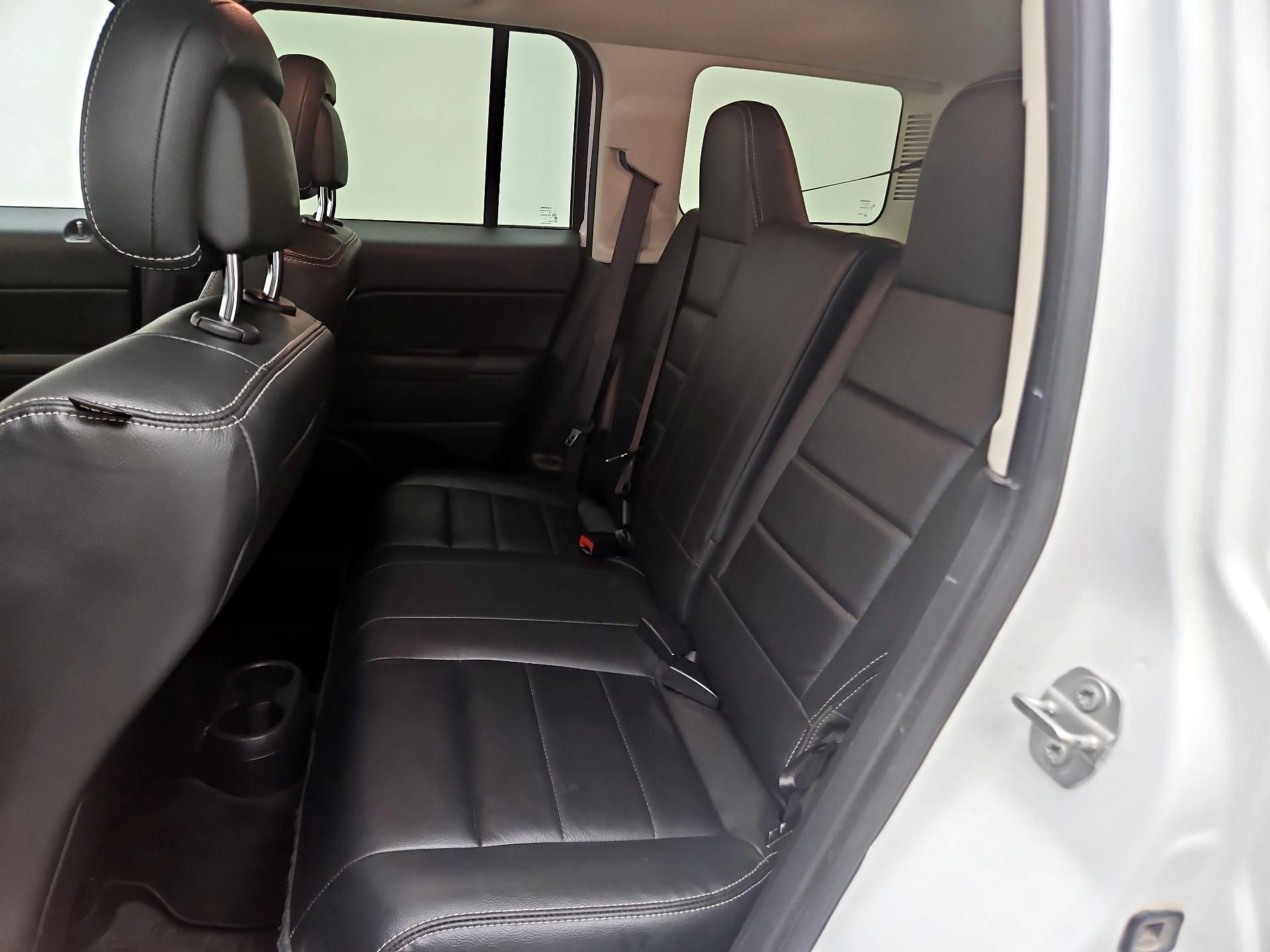 Thumbnail: 2017 Jeep Patriot - 17