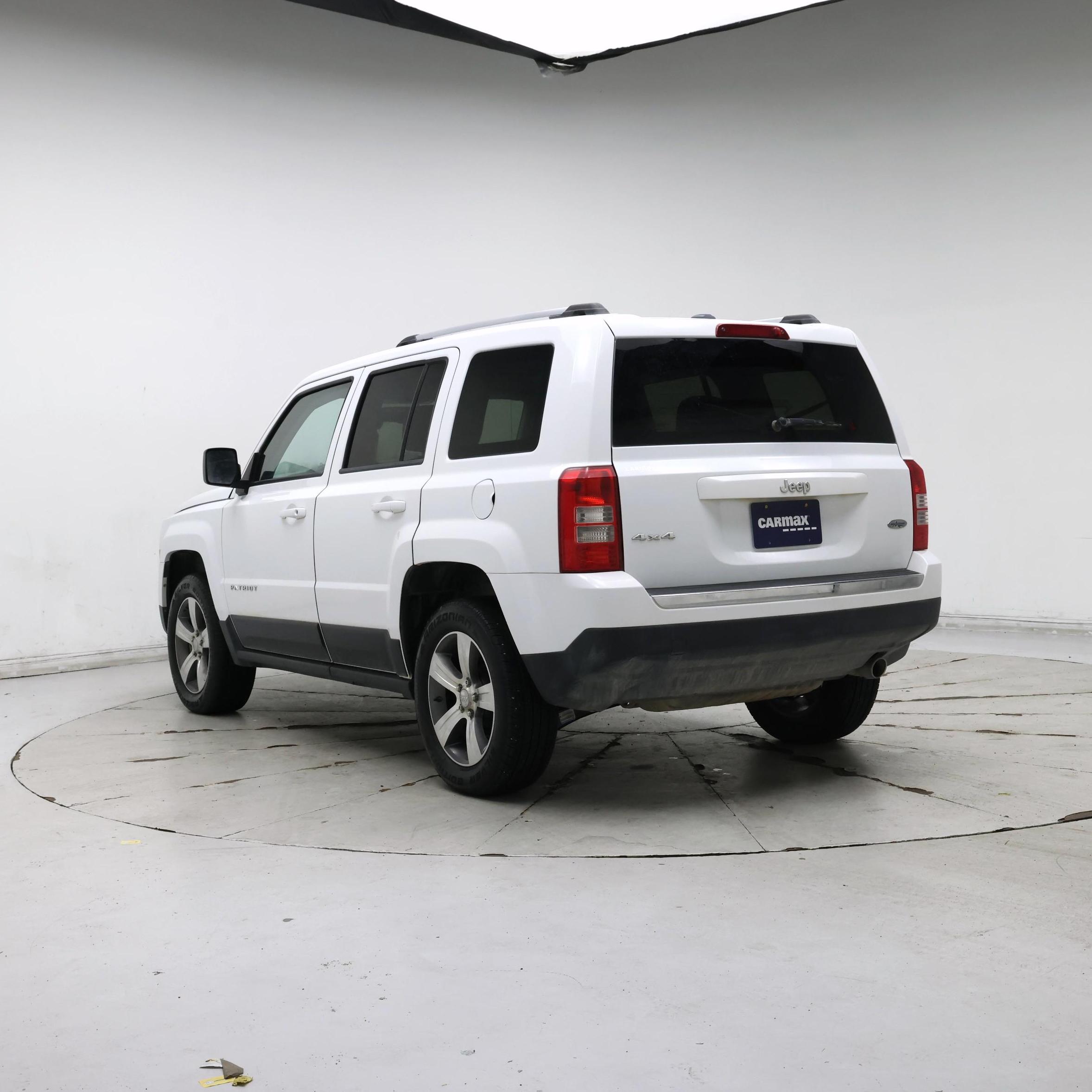 Thumbnail: 2017 Jeep Patriot - 2