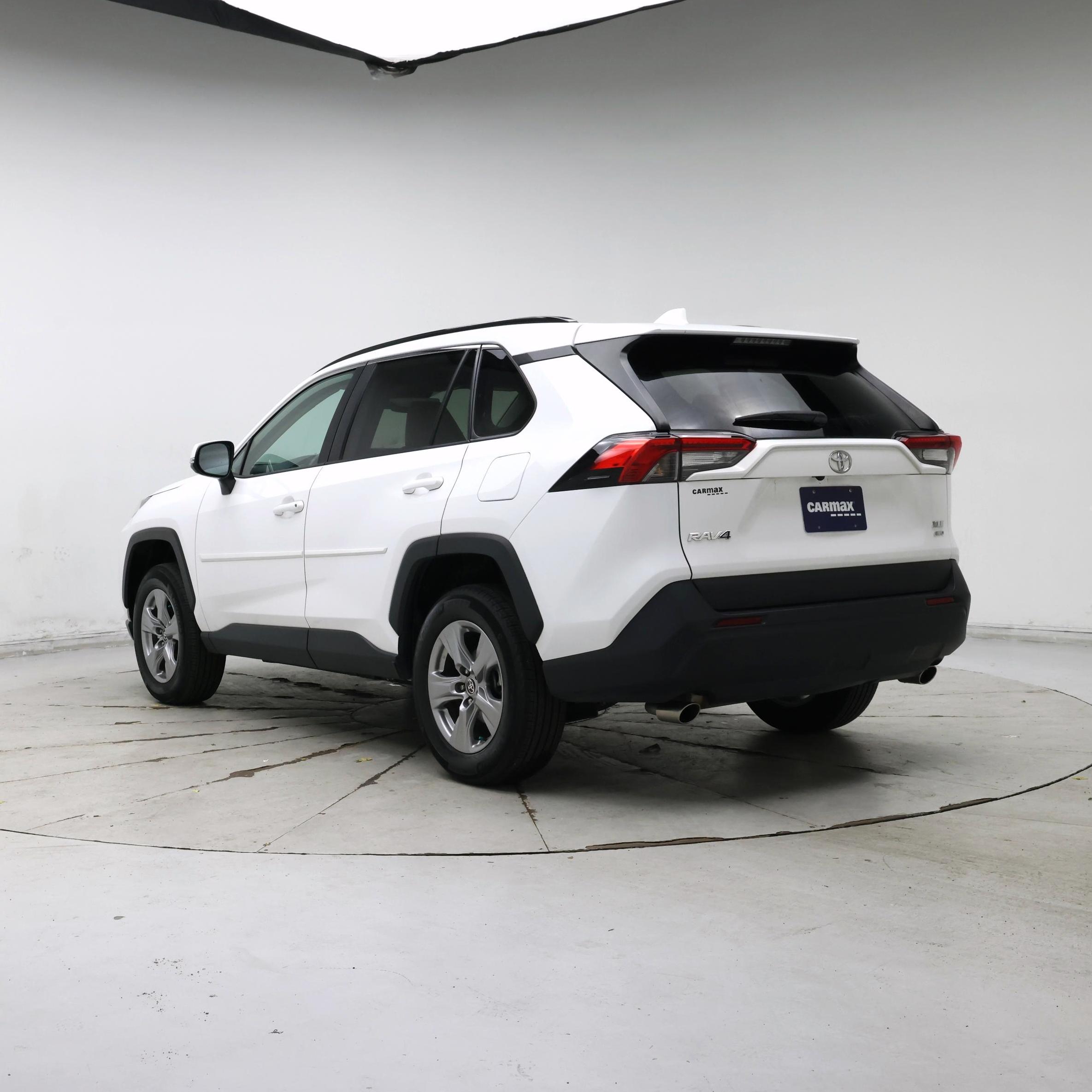 Thumbnail: 2022 Toyota RAV4 - 2