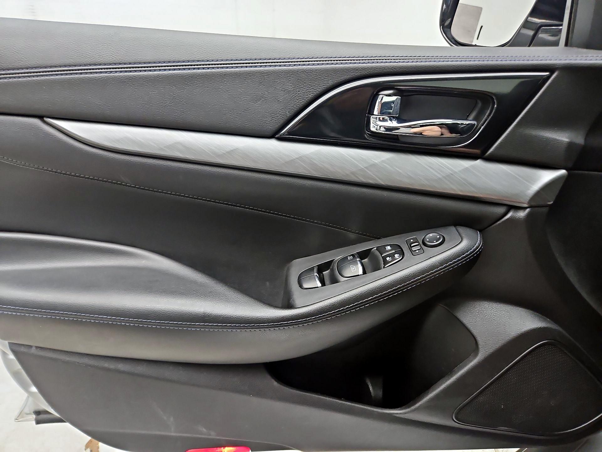 Thumbnail: 2018 Nissan Maxima - 12